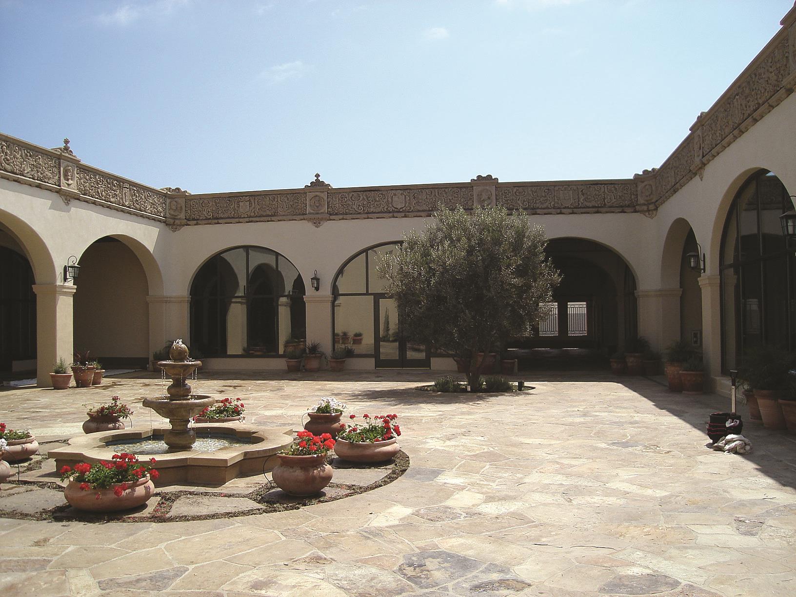 1129courtyard1.jpg