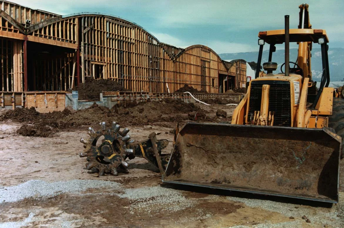 Powell-Tractor.jpg