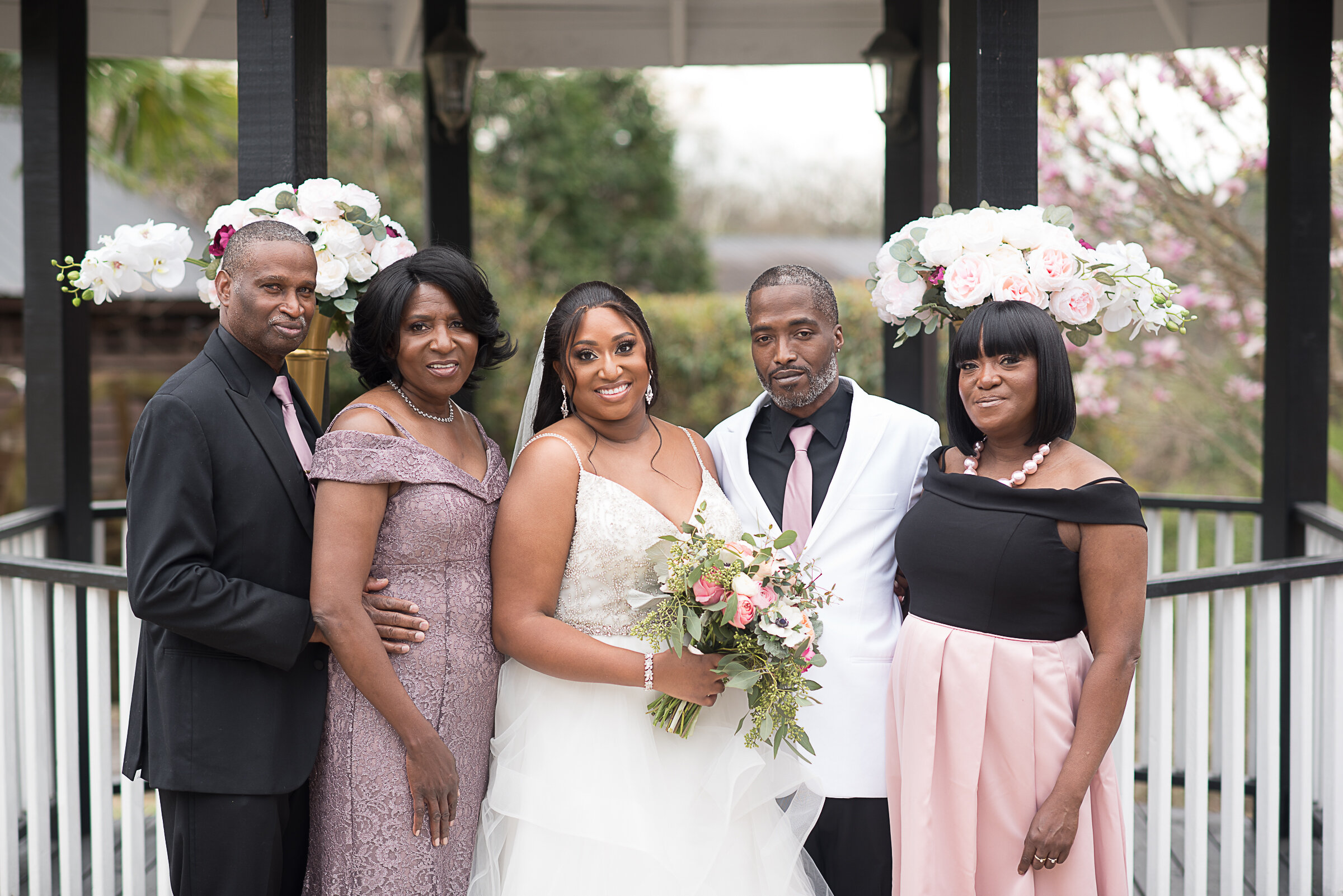 Family + Bridal Party (12 of 34).jpg