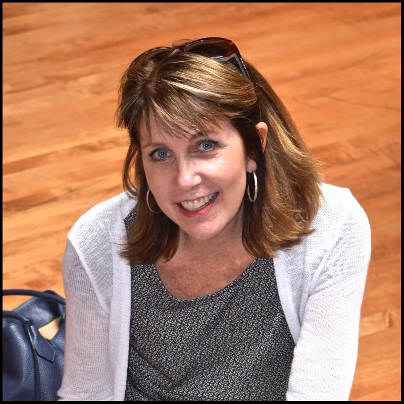 Suzy Mellott.jpg