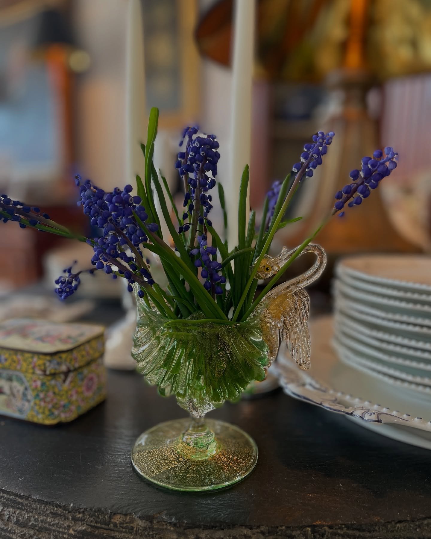 The prettiest Venetian glass vase. Excellent condition. Circa 1900. $150.
DM, call 860-535-2624 or email deb@grandandwater.com 
#venitianglass #springtime #flowers #antiqueswithamoderntwist