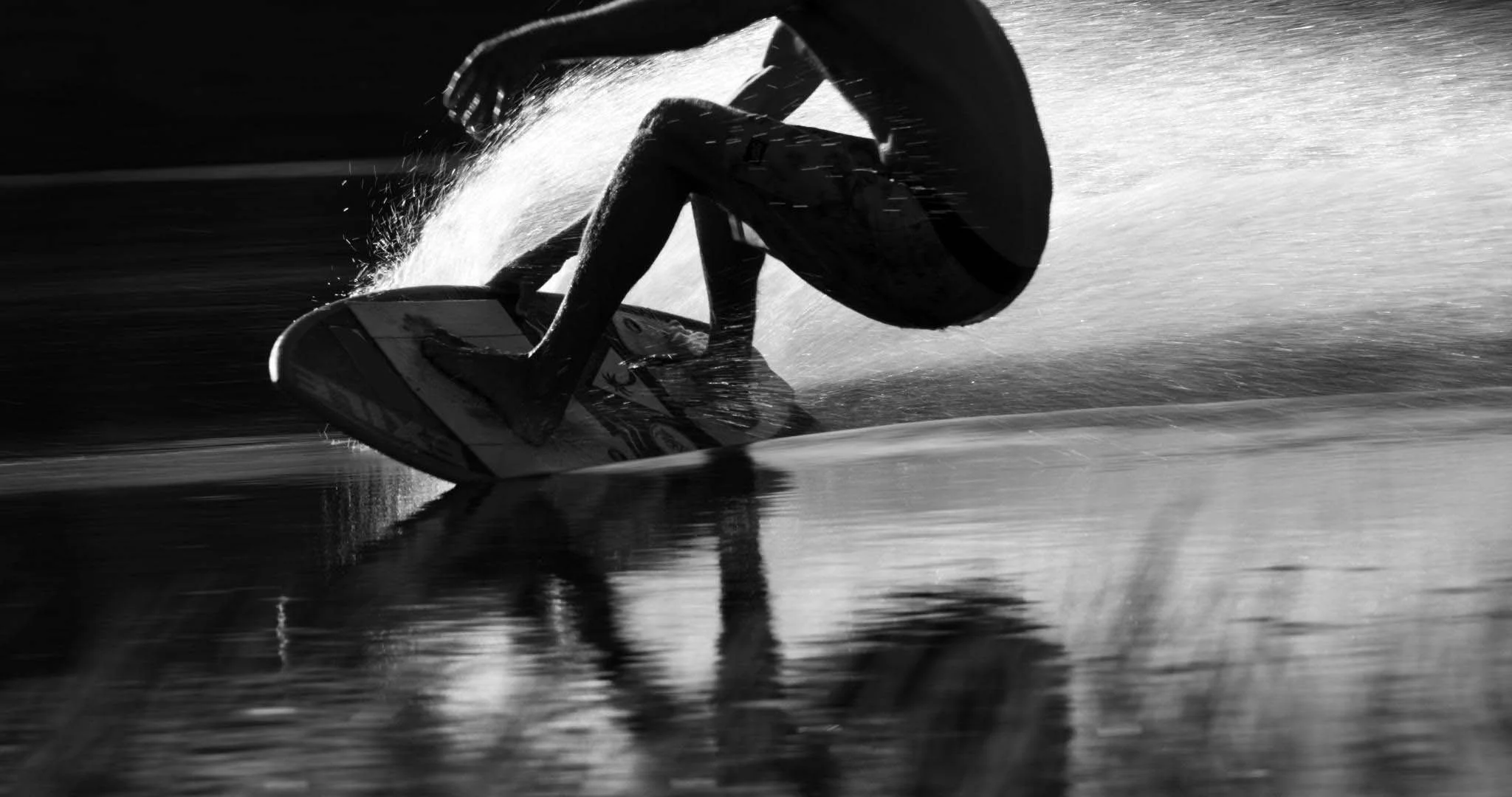 WHITE CLAW - SURF EYES