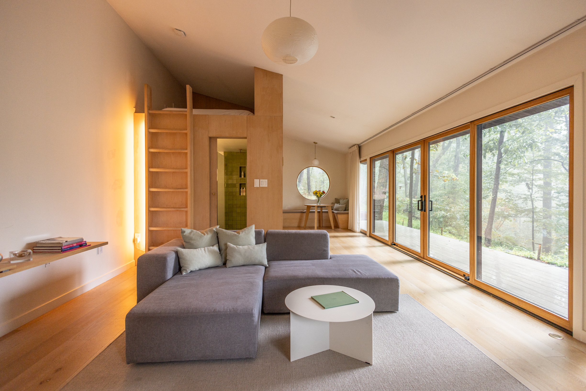 2025.09 - Doah House-1031.PNG