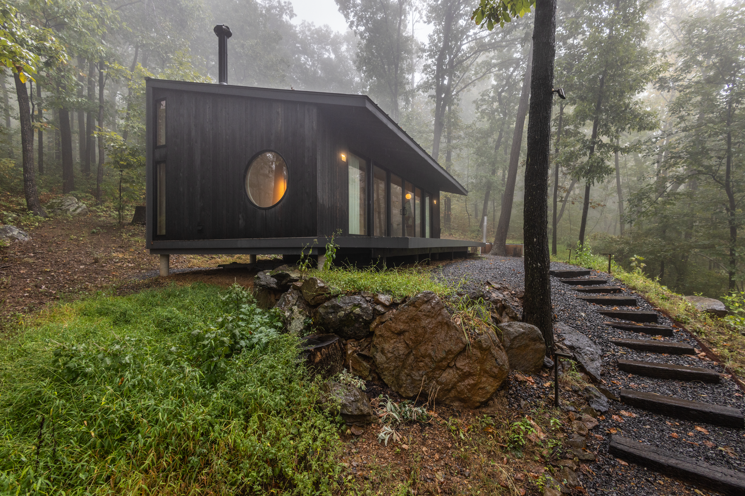 2025.09 - Doah House-1089.PNG