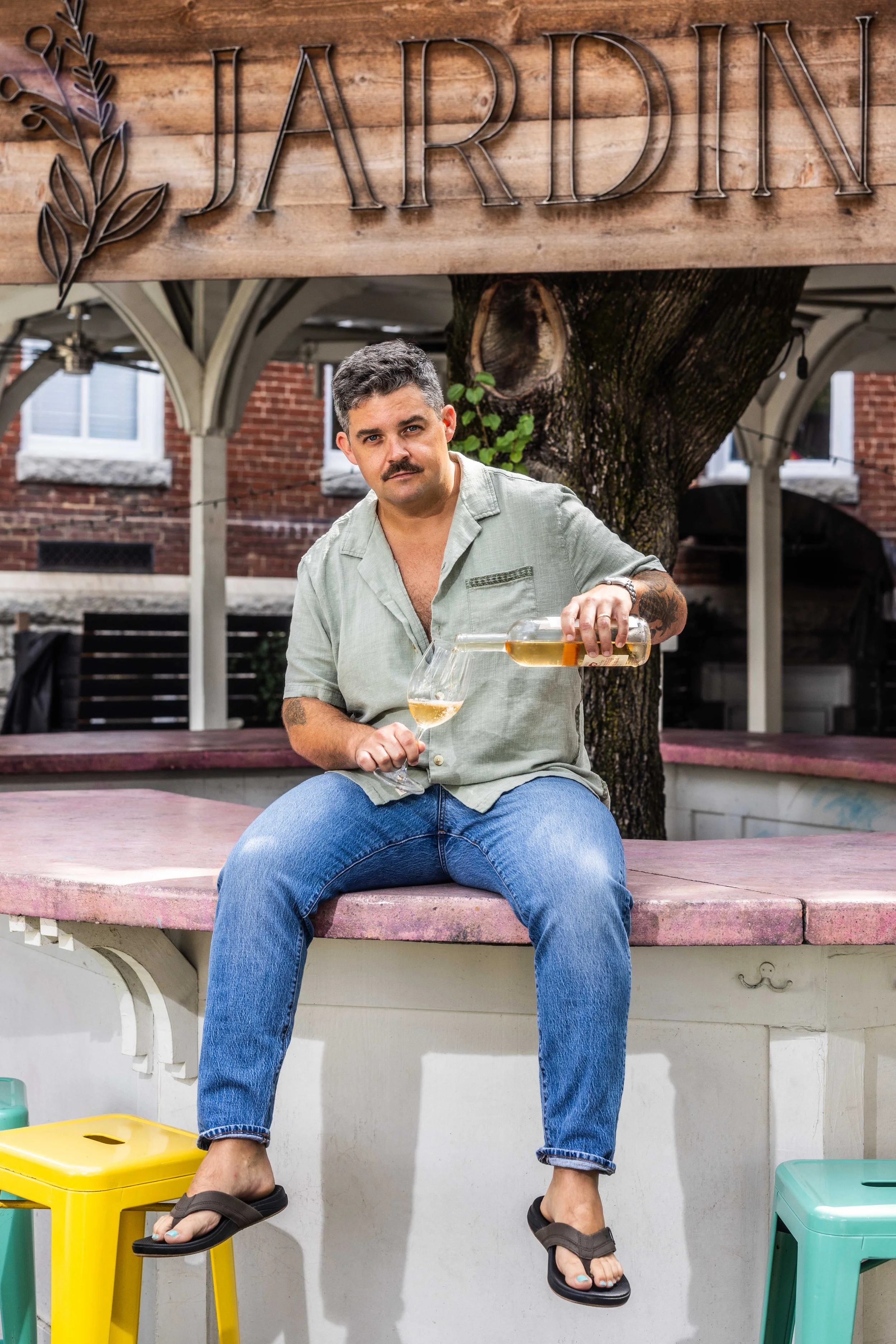 Donnie Glass, restaurateur