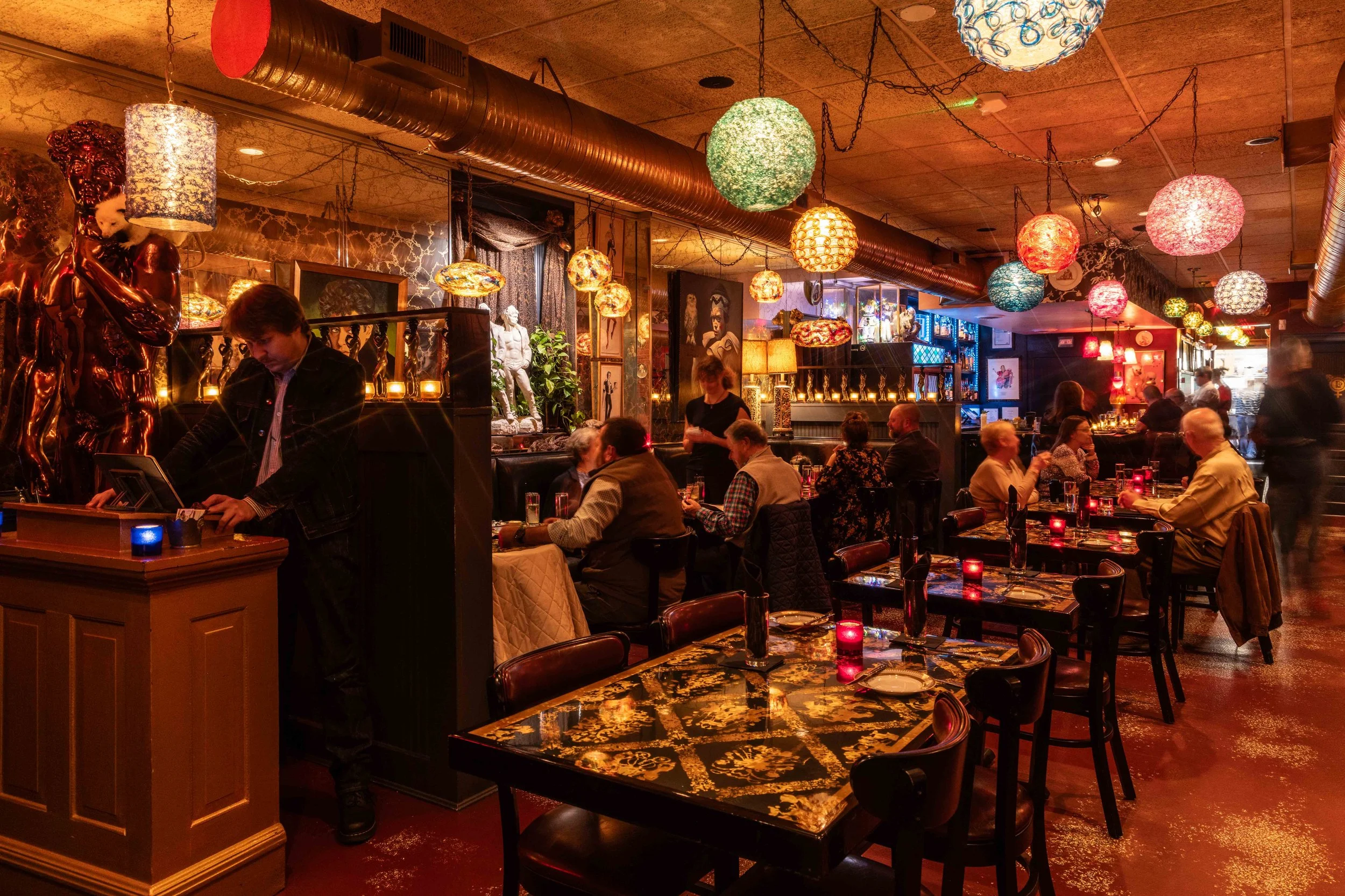 2025.11 - L'Opposum - Proof - Web-2363.JPG