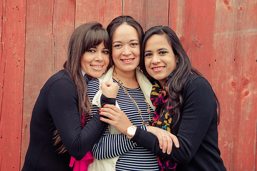 Yolannie, Gissela (9 months pregnant), and Maria