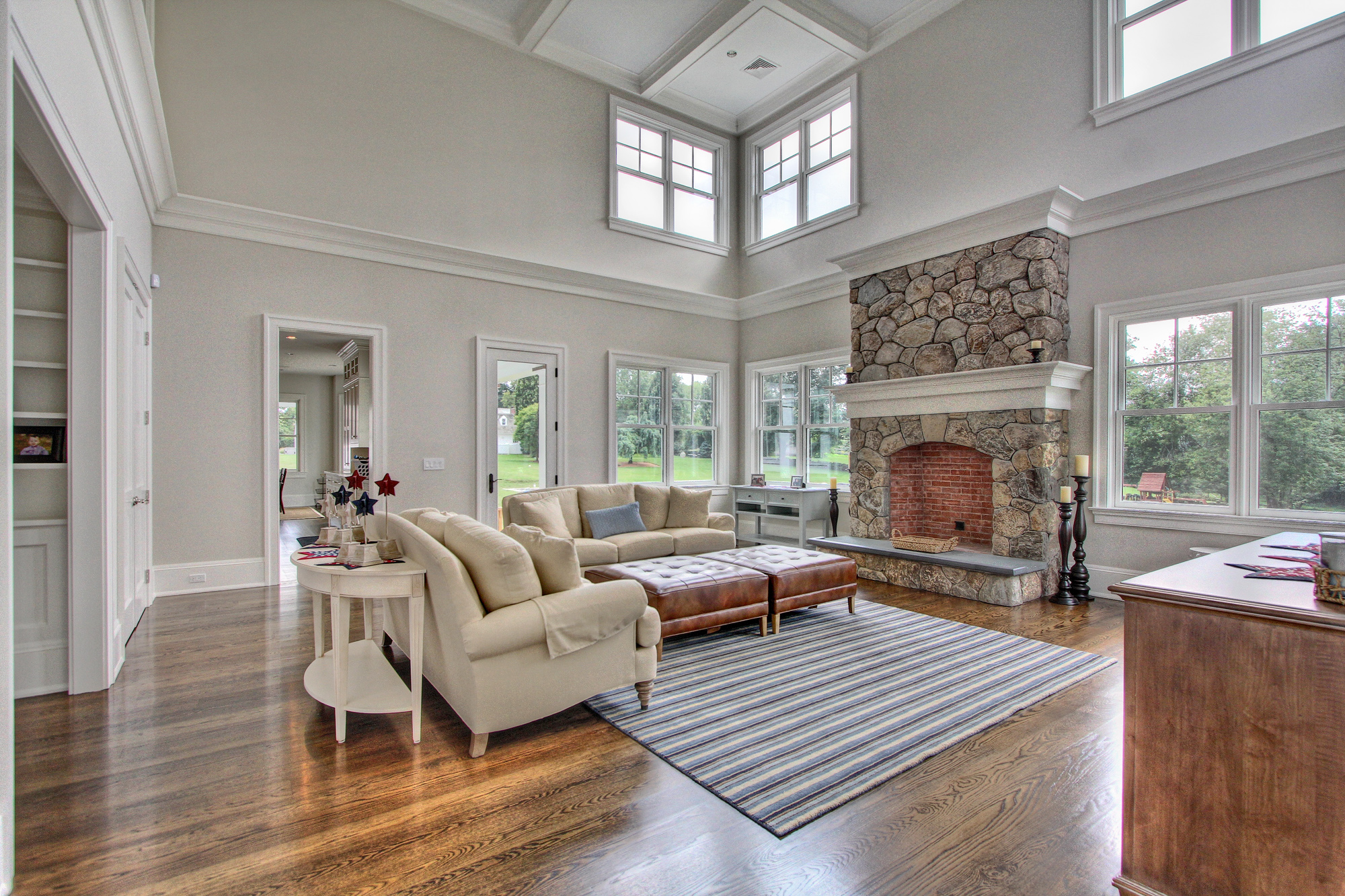  CT FIELDSTONE, ROUNDS  PHOTO CREDIT: TALLMAN SEGERSON BUILDERS 