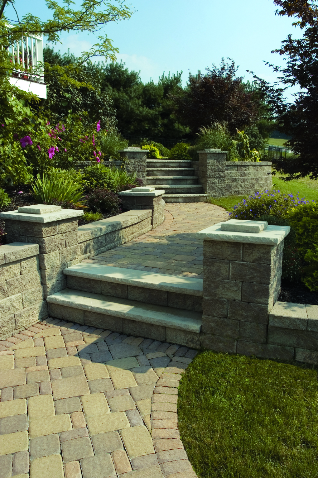 ROMAN COBBLE IN BUTTERNUT