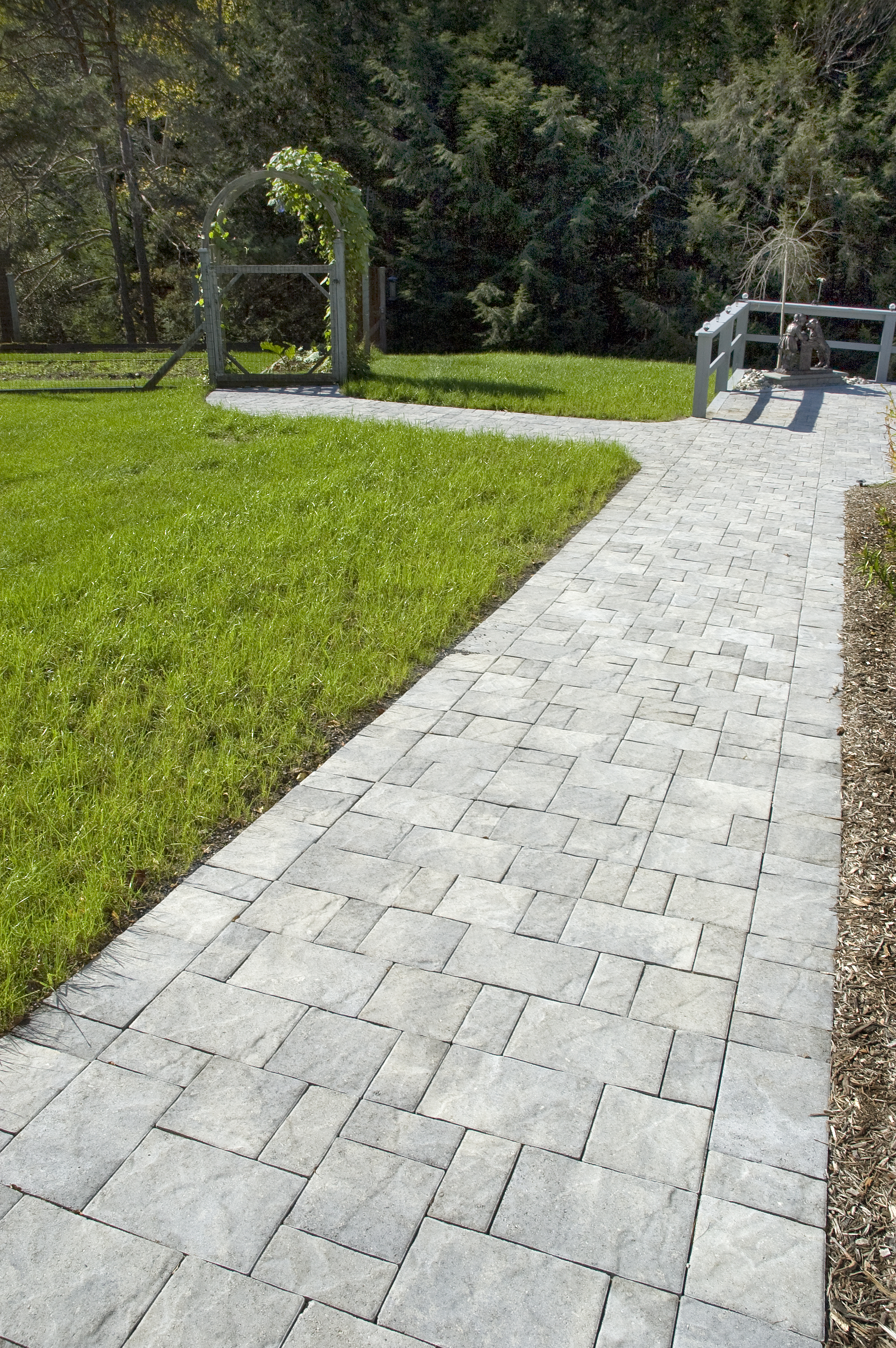 SLATE STONE IN ANTIQUE GREY