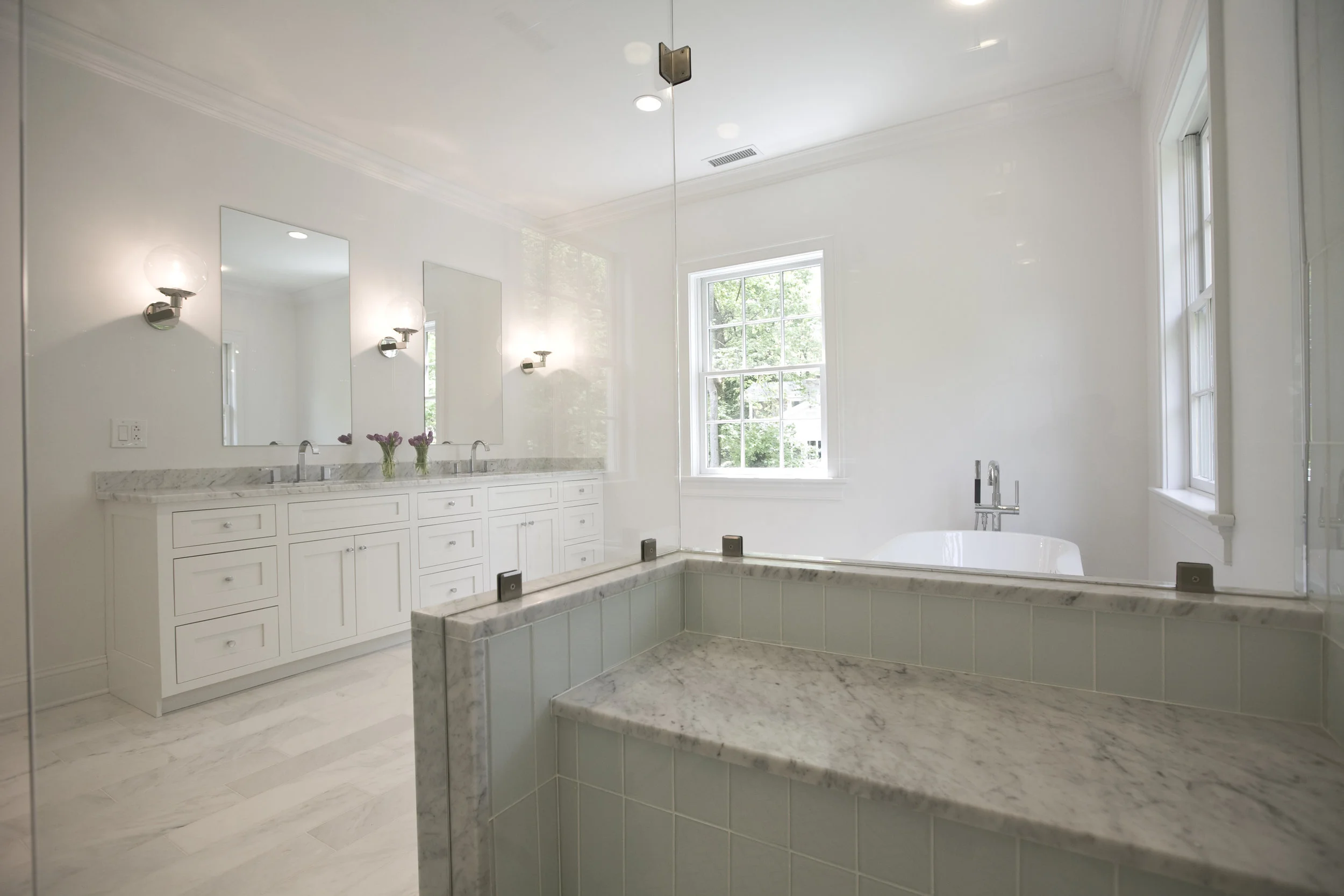 MATERIALS USED: CARERRA MARBLE