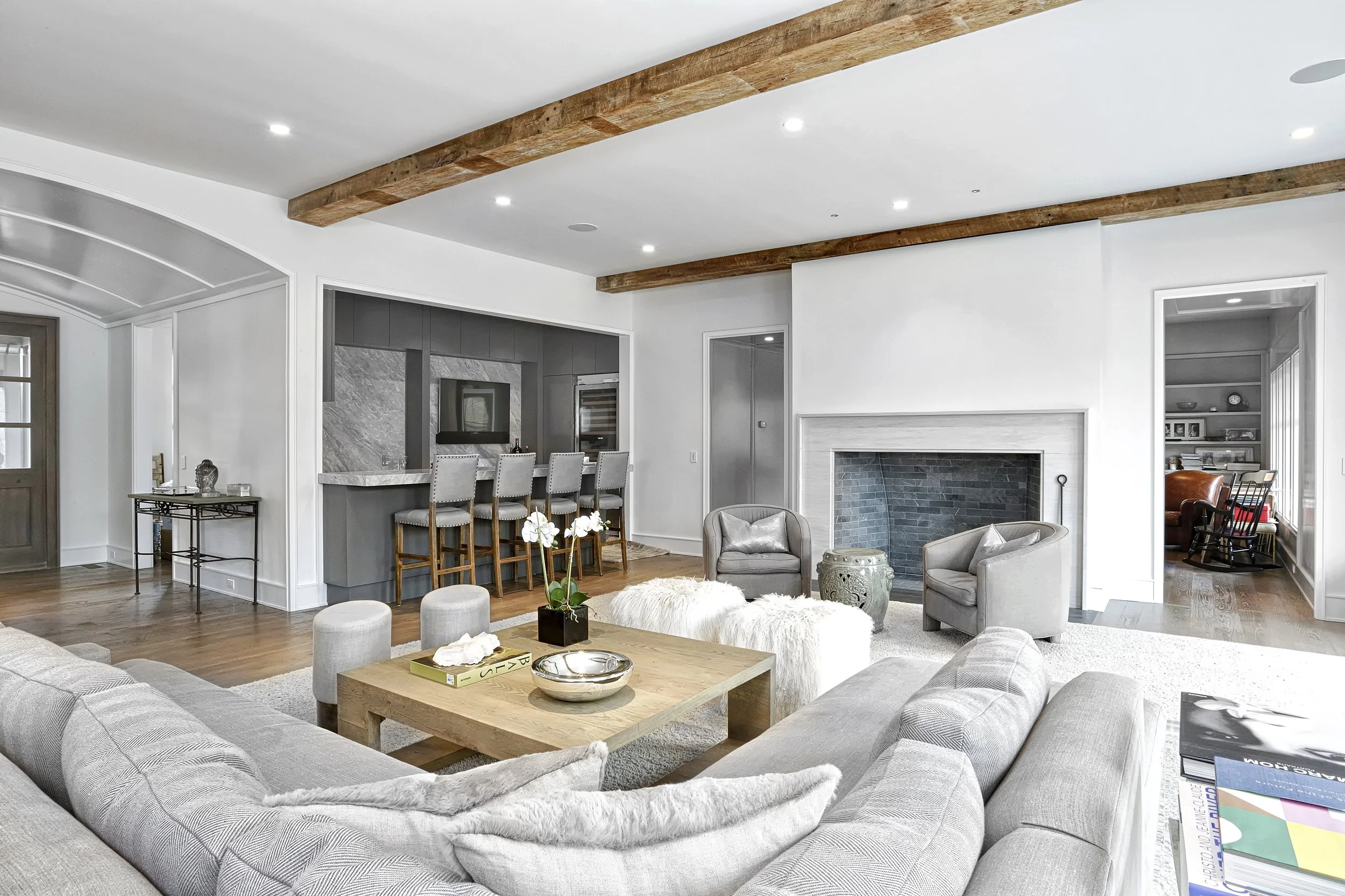 MATERIALS USED: CALACUTTA GOLD MARBLE, SOAPSTONE FIREBRICK
