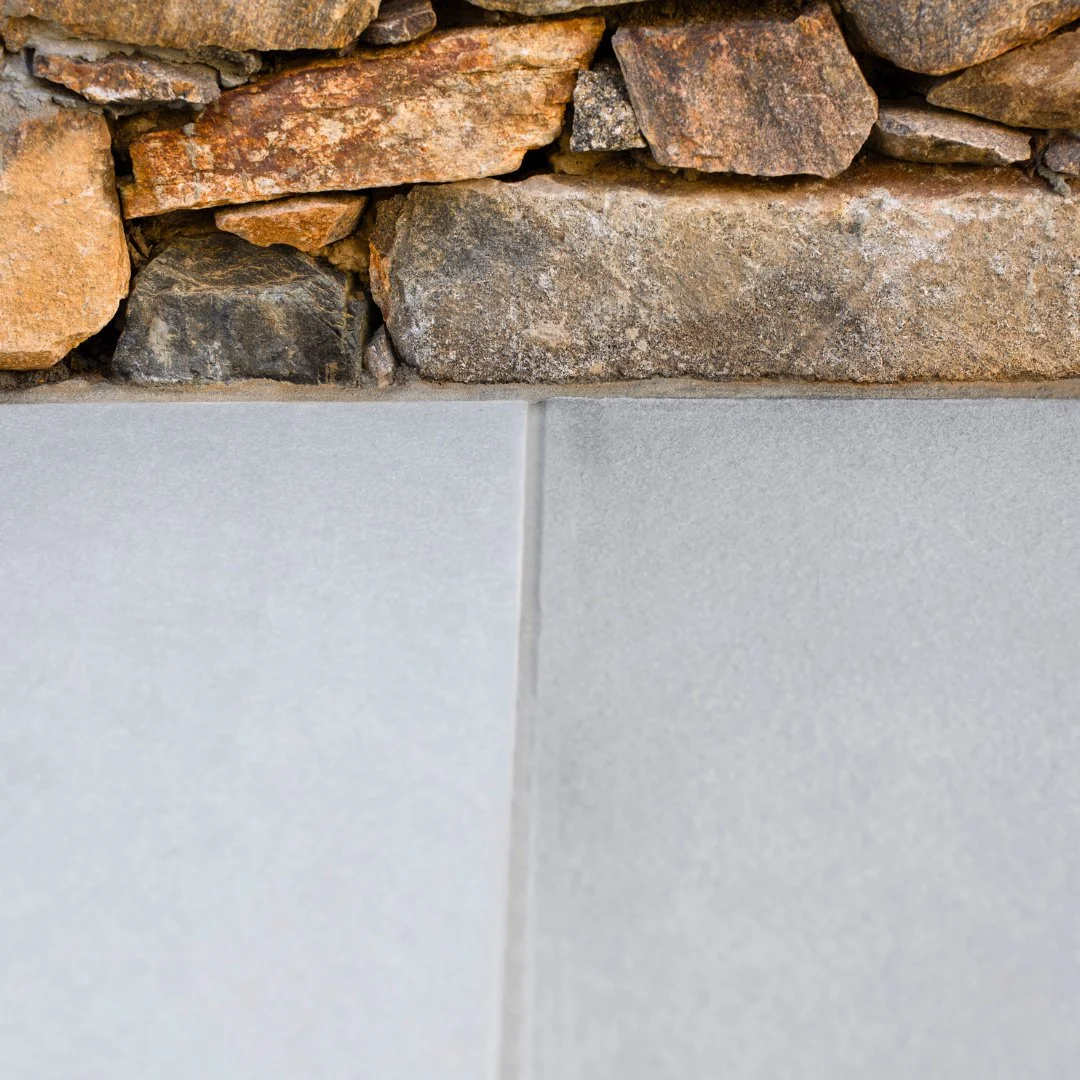 Side by side: Riverside Blue Porcelain on the left and Thermal Bluestone on the right. A beautiful combination to bring style and durability to your next patio project.