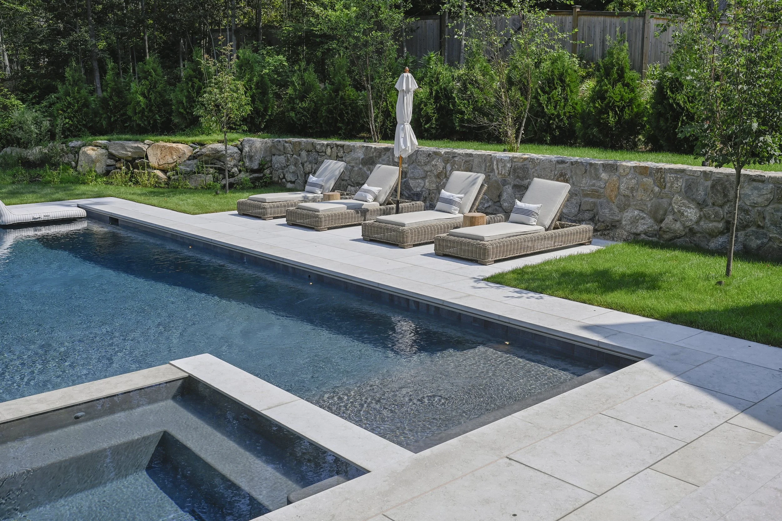 Gault_Stone_Green_Acre_Ln_CWE8590.jpg