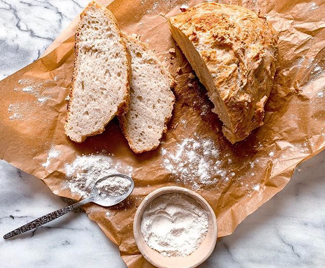 ▴ 4-ingredient-no-knead-sourdough-bread ▴ ⁣
⁣
⁣
▴ You all went wild over the bread from my stories, so it is finally LIVE on the blog! Also swipe right so see a cute baby pic of me in the Greek village I grew up in ▴ Most people thought I was a boy w