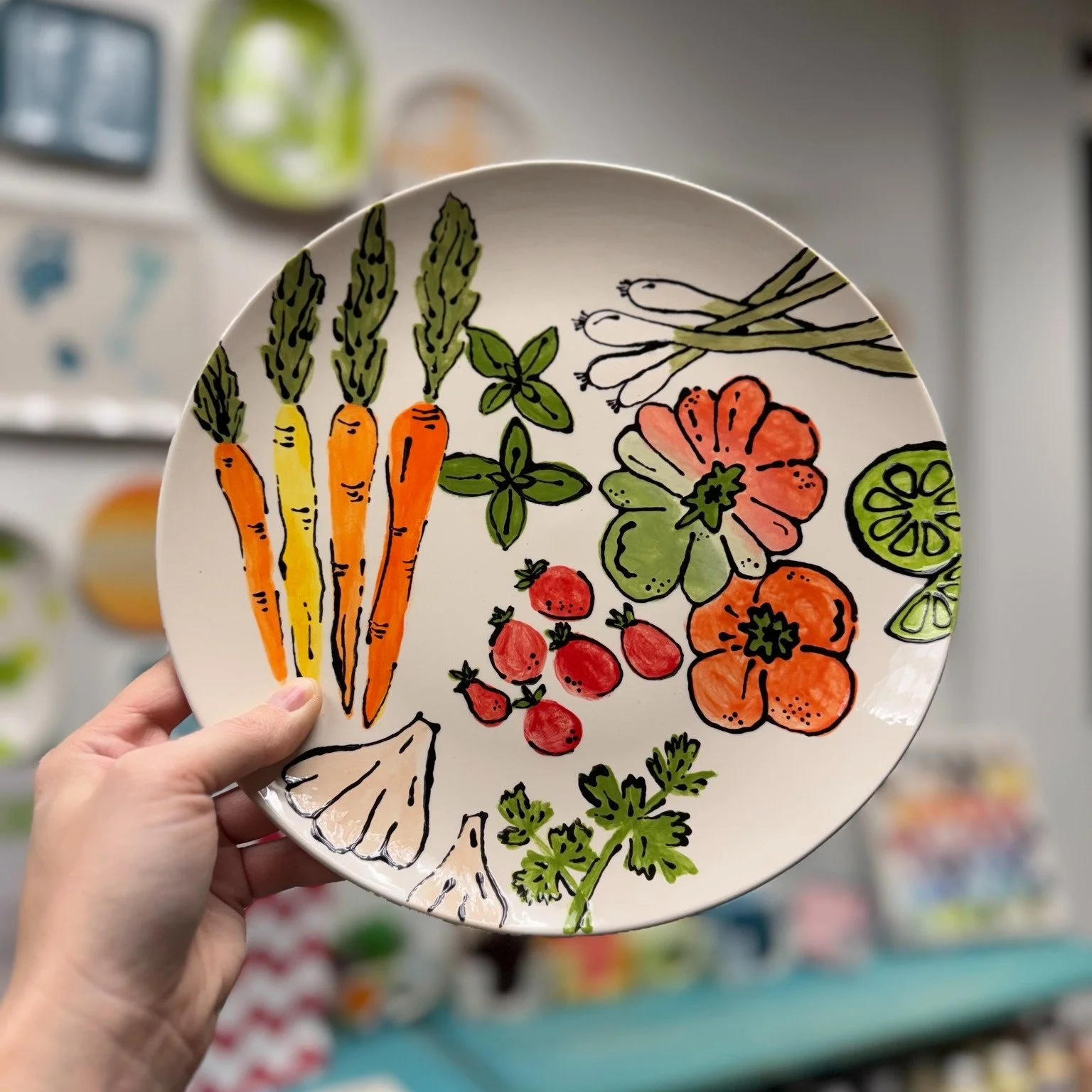 🥕🍅Summer&rsquo;s almost over, but we&rsquo;re still serving up fresh creativity daily!

👉Paint pottery Tue 10-5 + Wed-Fri 10-8 + Sat-Sun 10-5
.
.
.
#themudroomgr #potterypainting #ceramics #summerbreak #grandrapidsmi #creativefun #paintpottery #ra