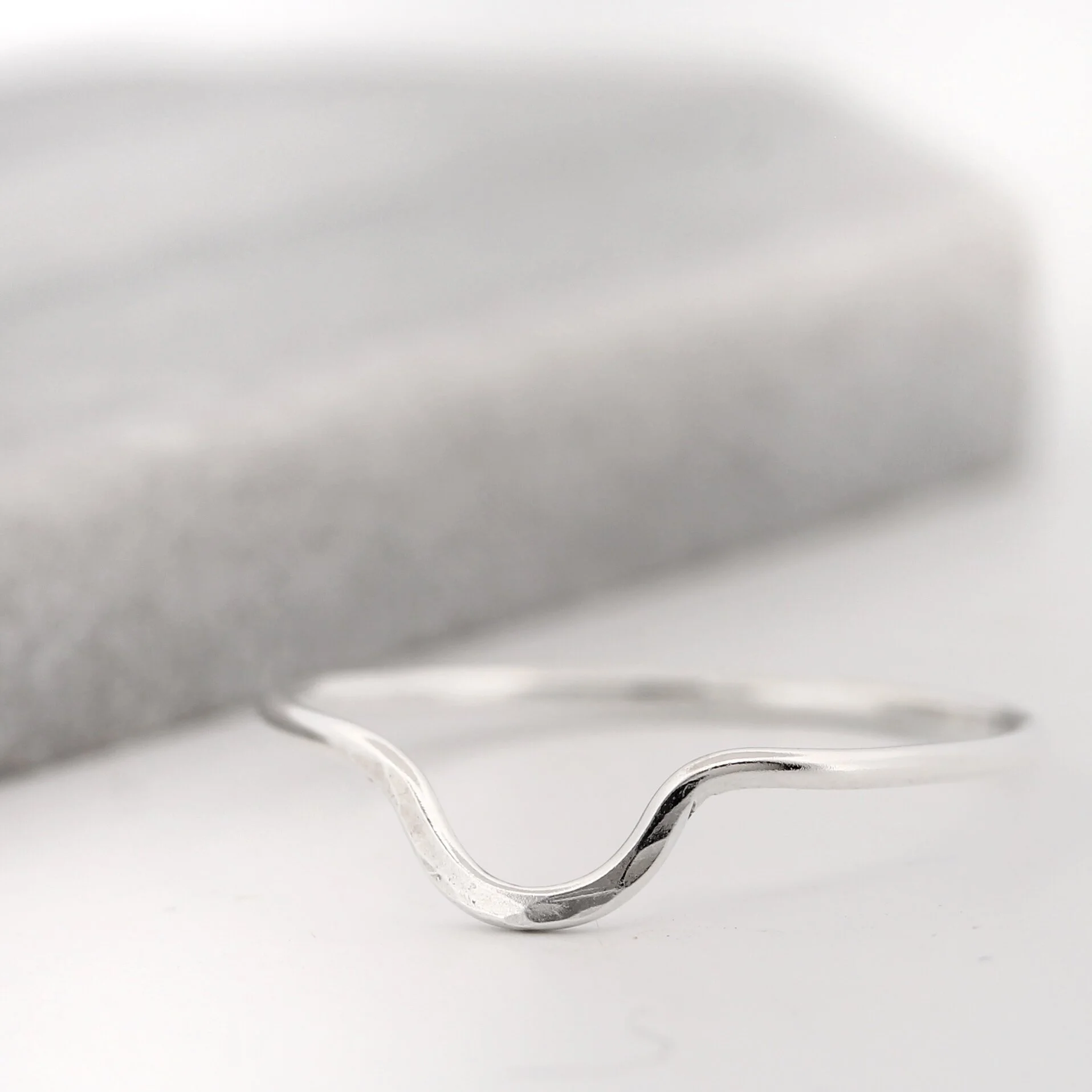 D418EB91-7A8D-49E6-B594-19EA035DA747