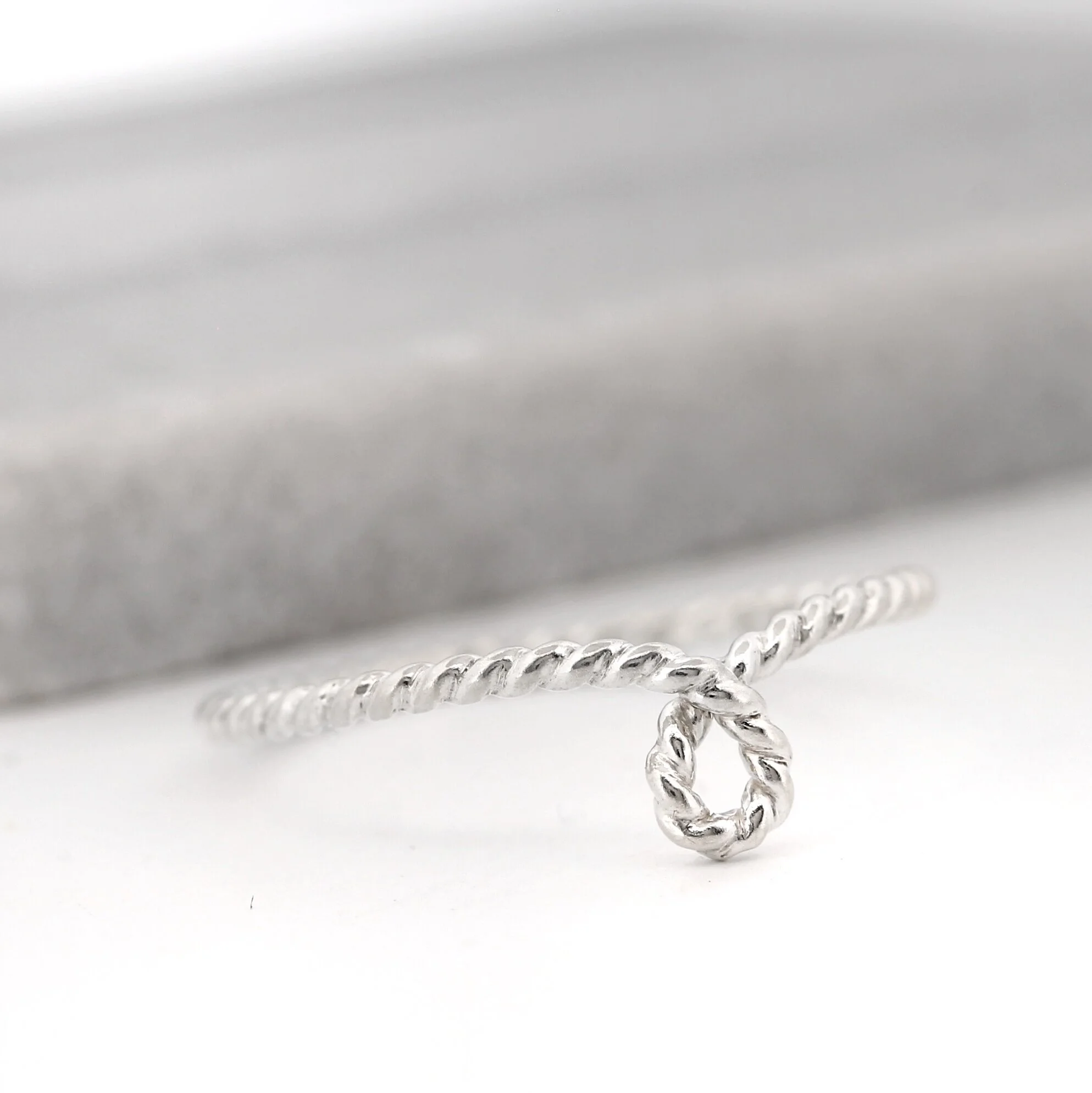 A69043D2-08CB-4F11-9A22-620E243C53D5