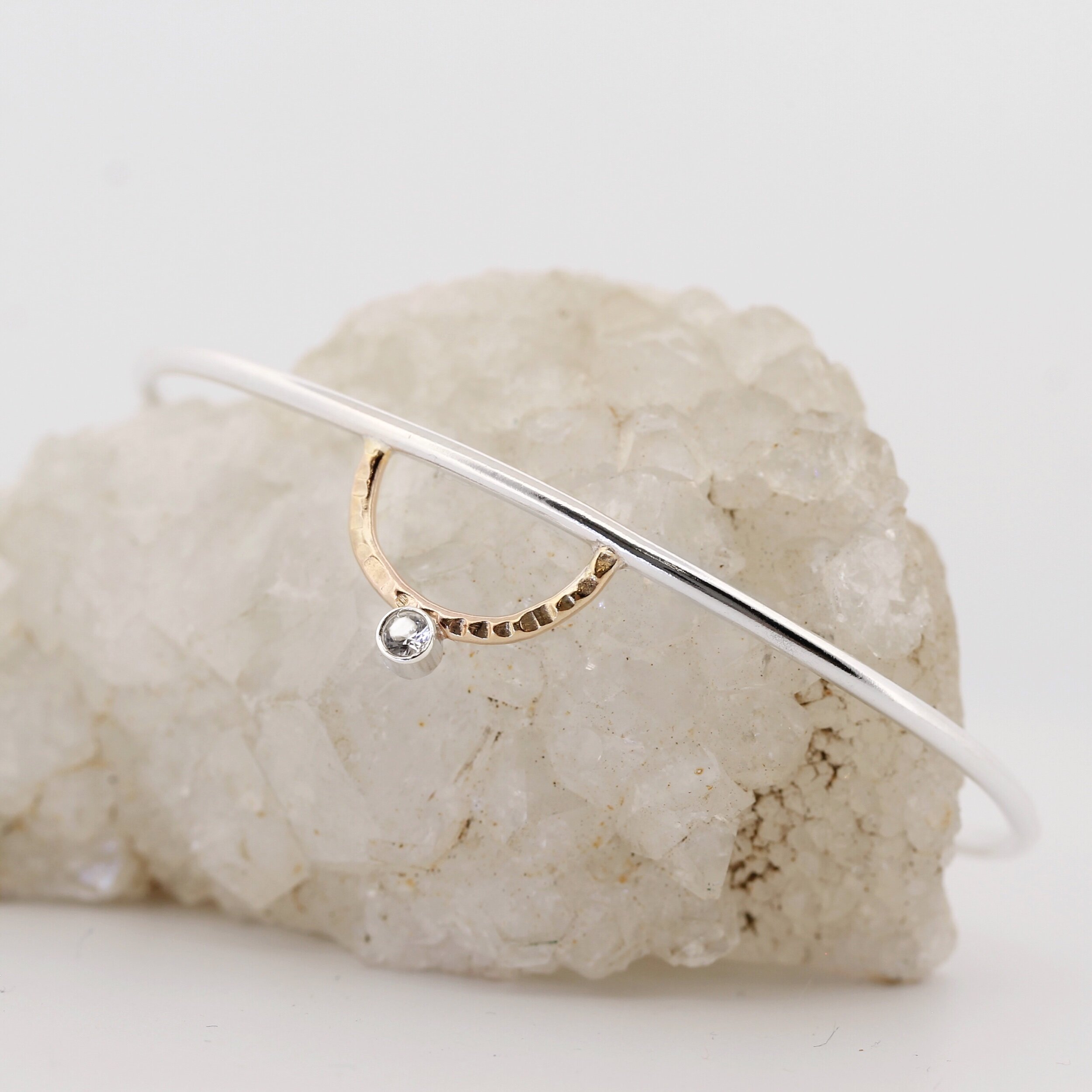 84E0AF43-8215-429C-880A-C38367CF2A57