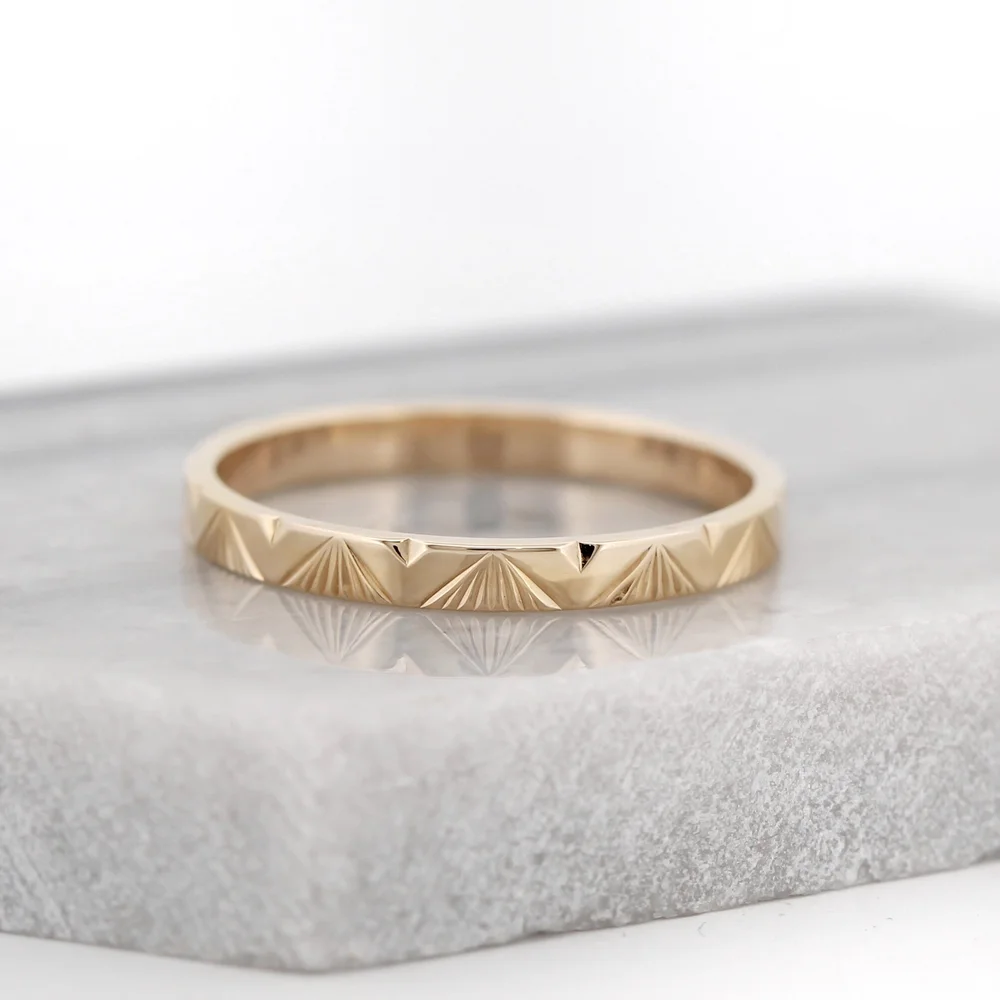 Art deco engraved wedding band best sale