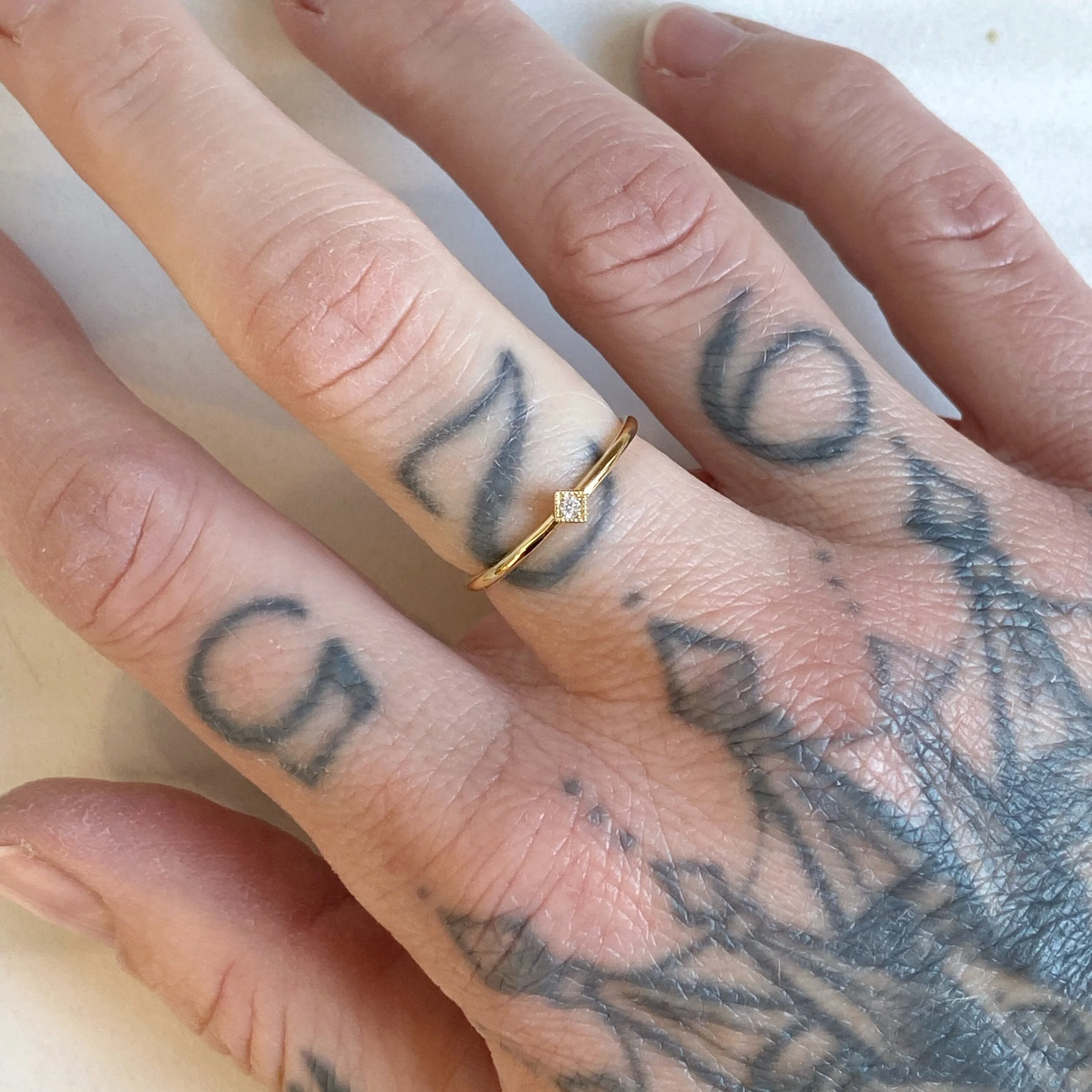 02F99A21-BF3C-4C6B-BE38-600E76DD7CC6