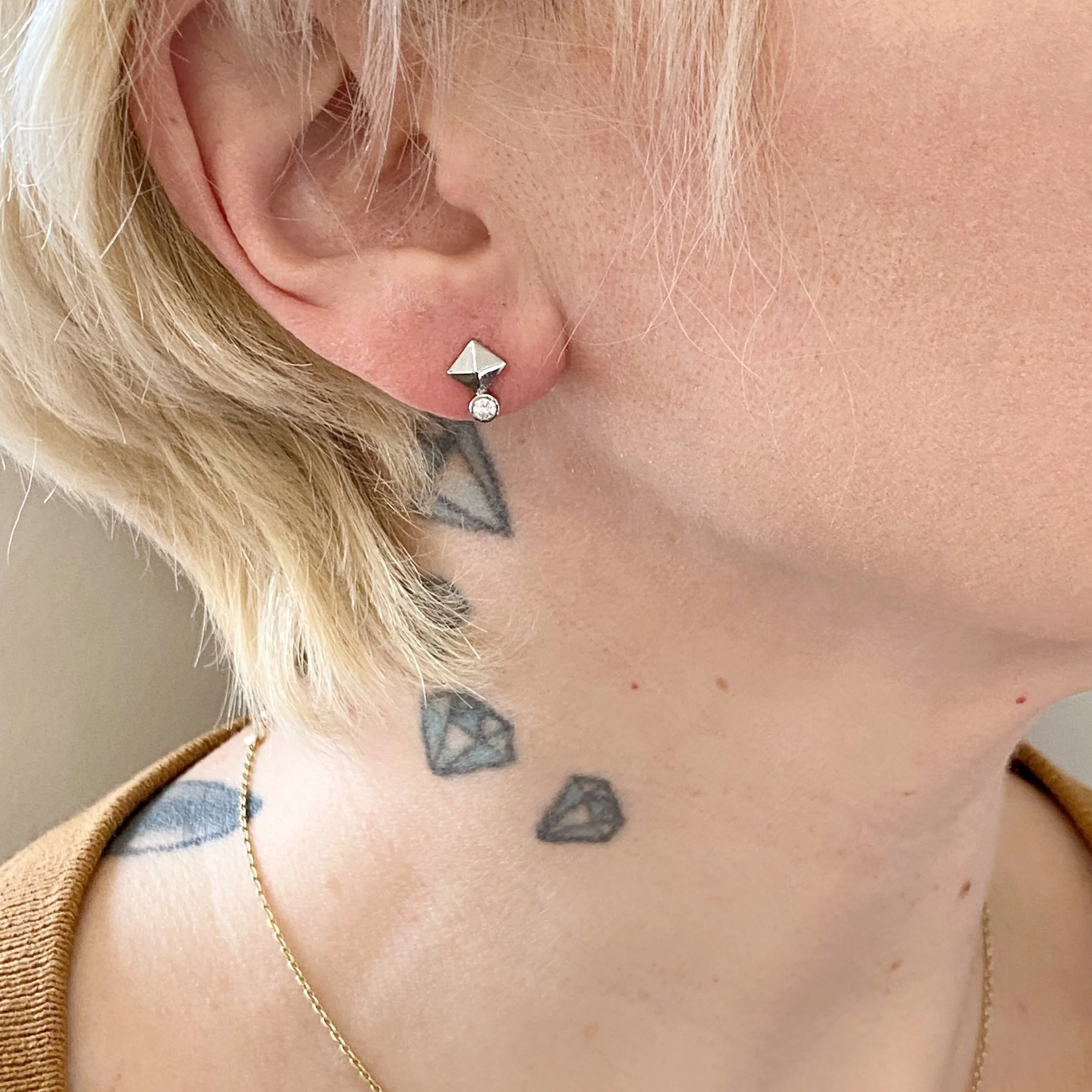 30A93FE4-27C8-44D8-9B8E-305D7040BF79