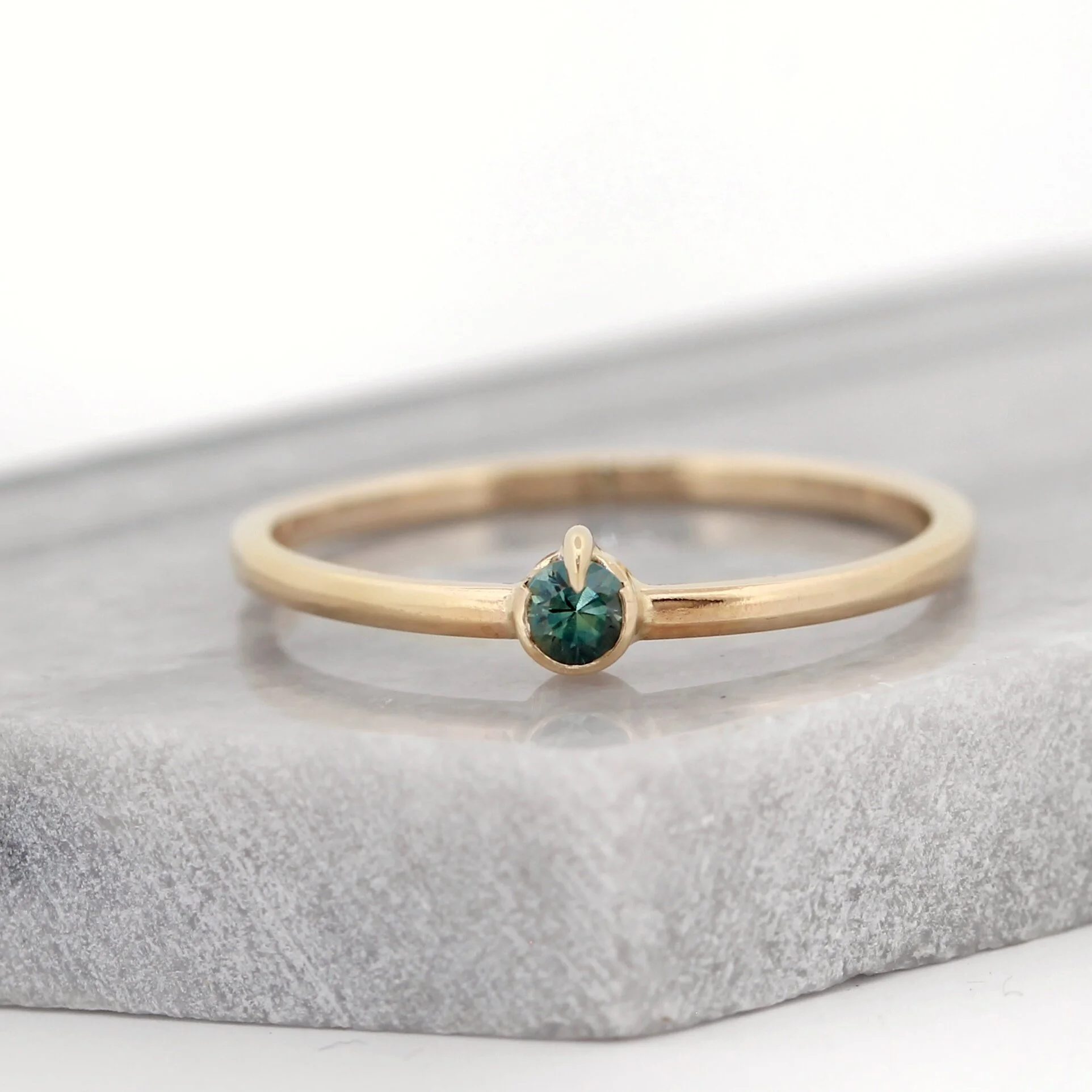 B8A639B9-C19B-4BA0-8536-6B6252CC16B2