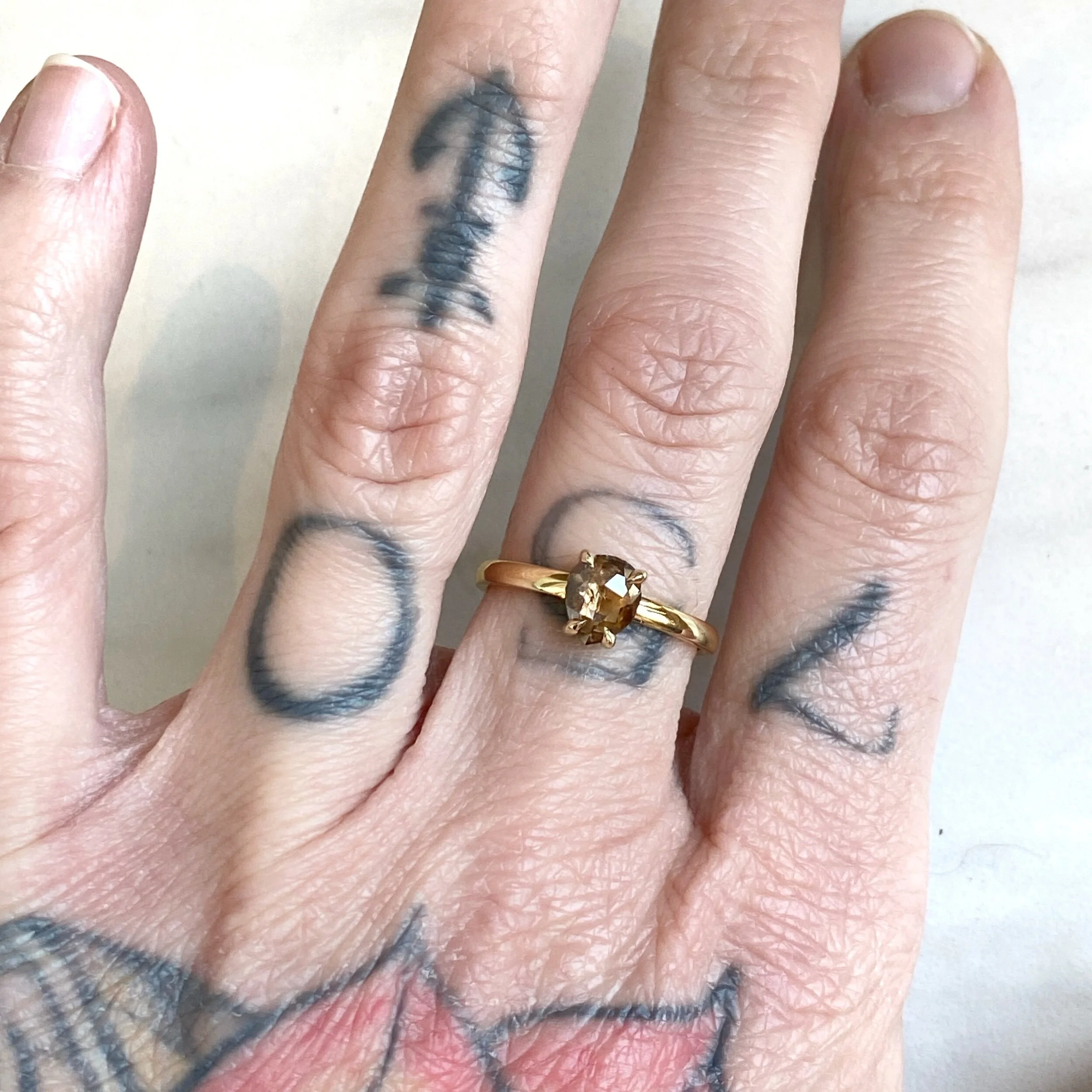 BFBDB105-66E1-4F5D-9856-BDDB9DB8BC08