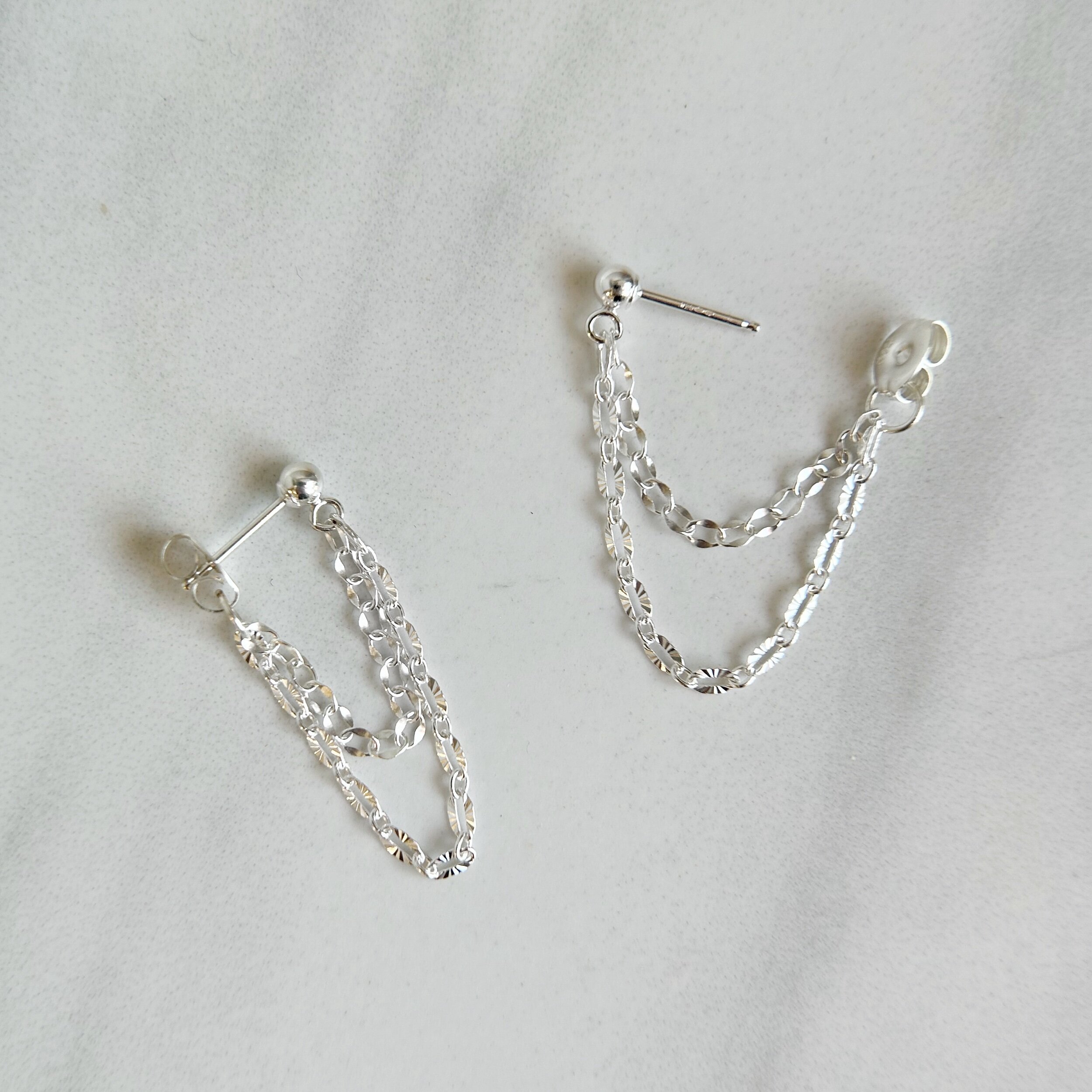 3E5694E1-5024-4EF3-B5B8-96D76D79D36D