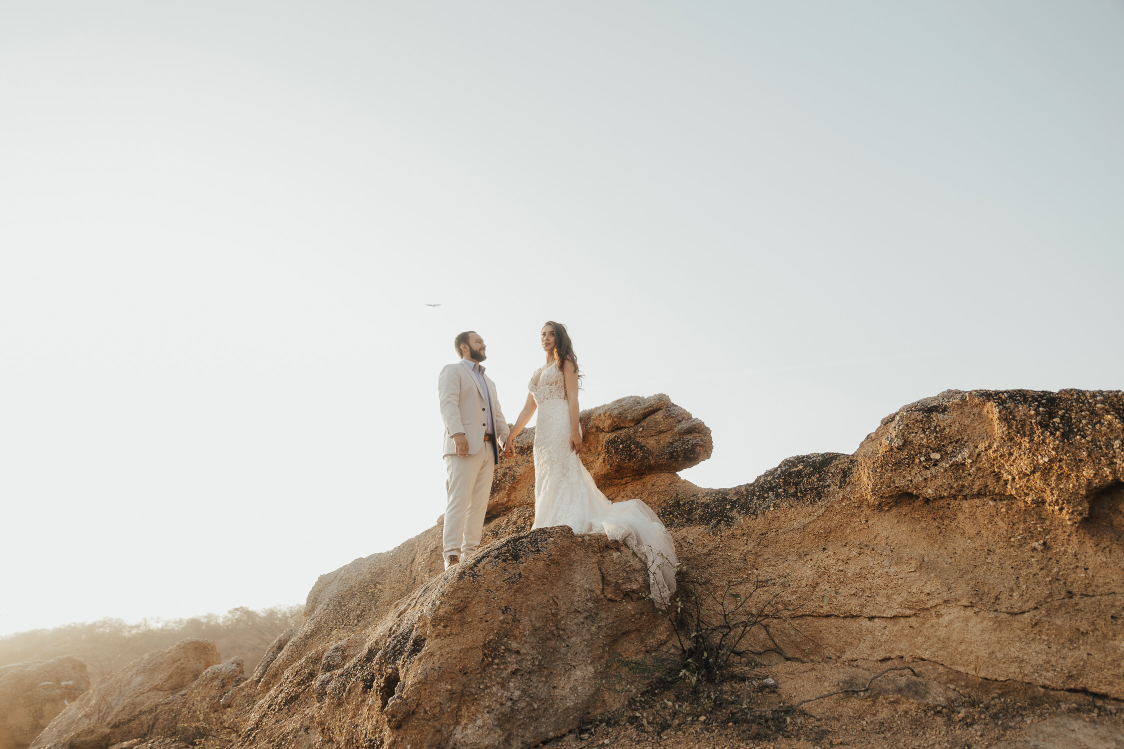 Michelle-Agurto-Fotografia-Bodas-Ecuador-Destination-Wedding-Photographer-Trash-the-Dress-Postboda-Belen-Danny-111.JPG
