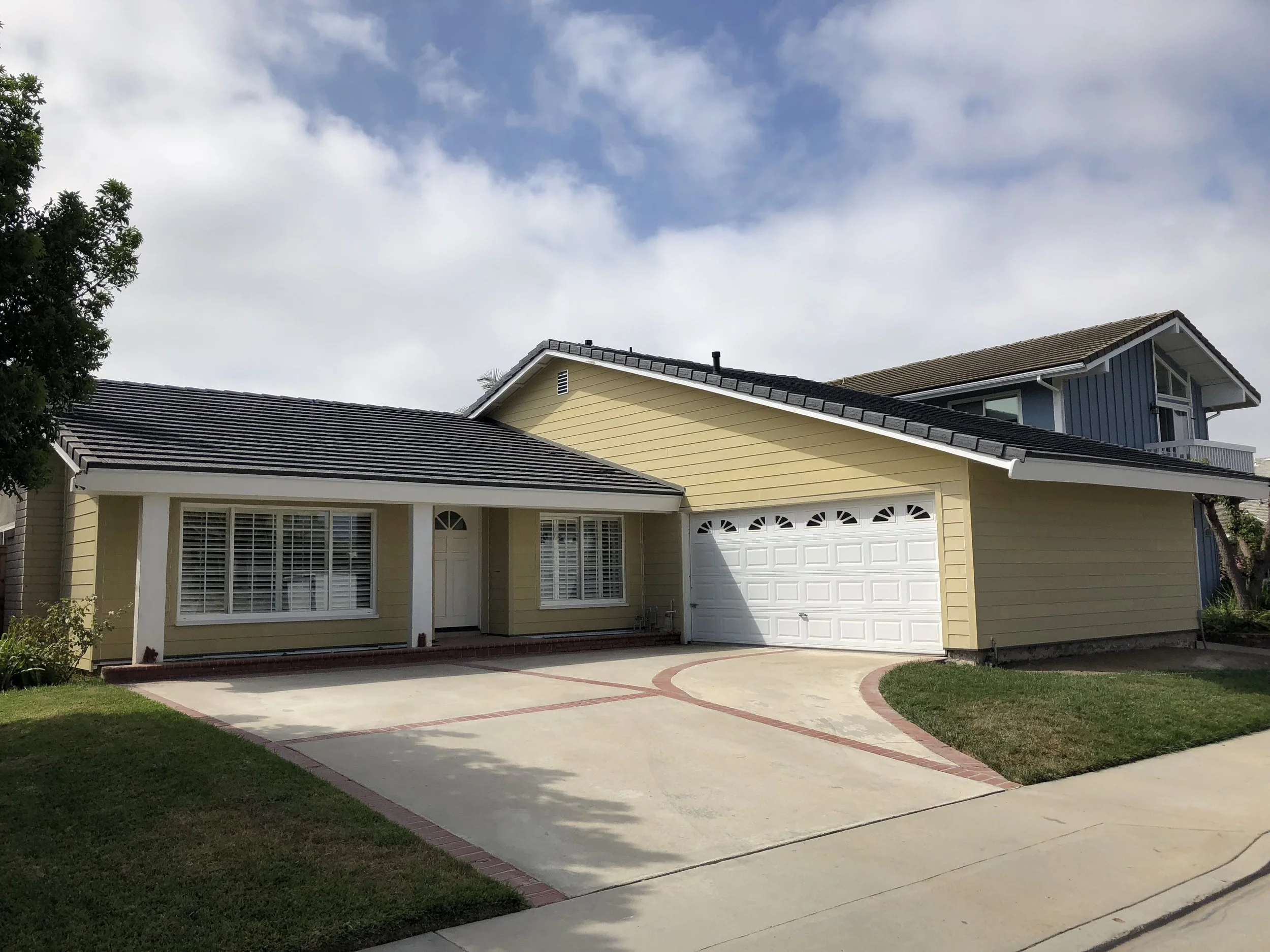 James Hardie Primed Lap Siding Huntington Beach, Ca