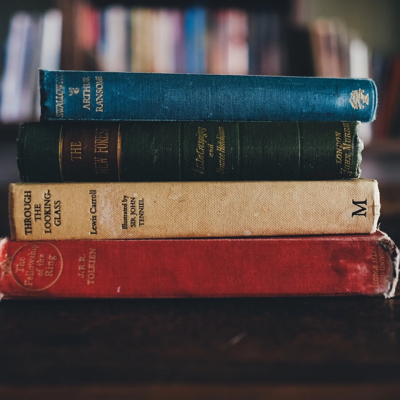 books-1246674_1920.jpg