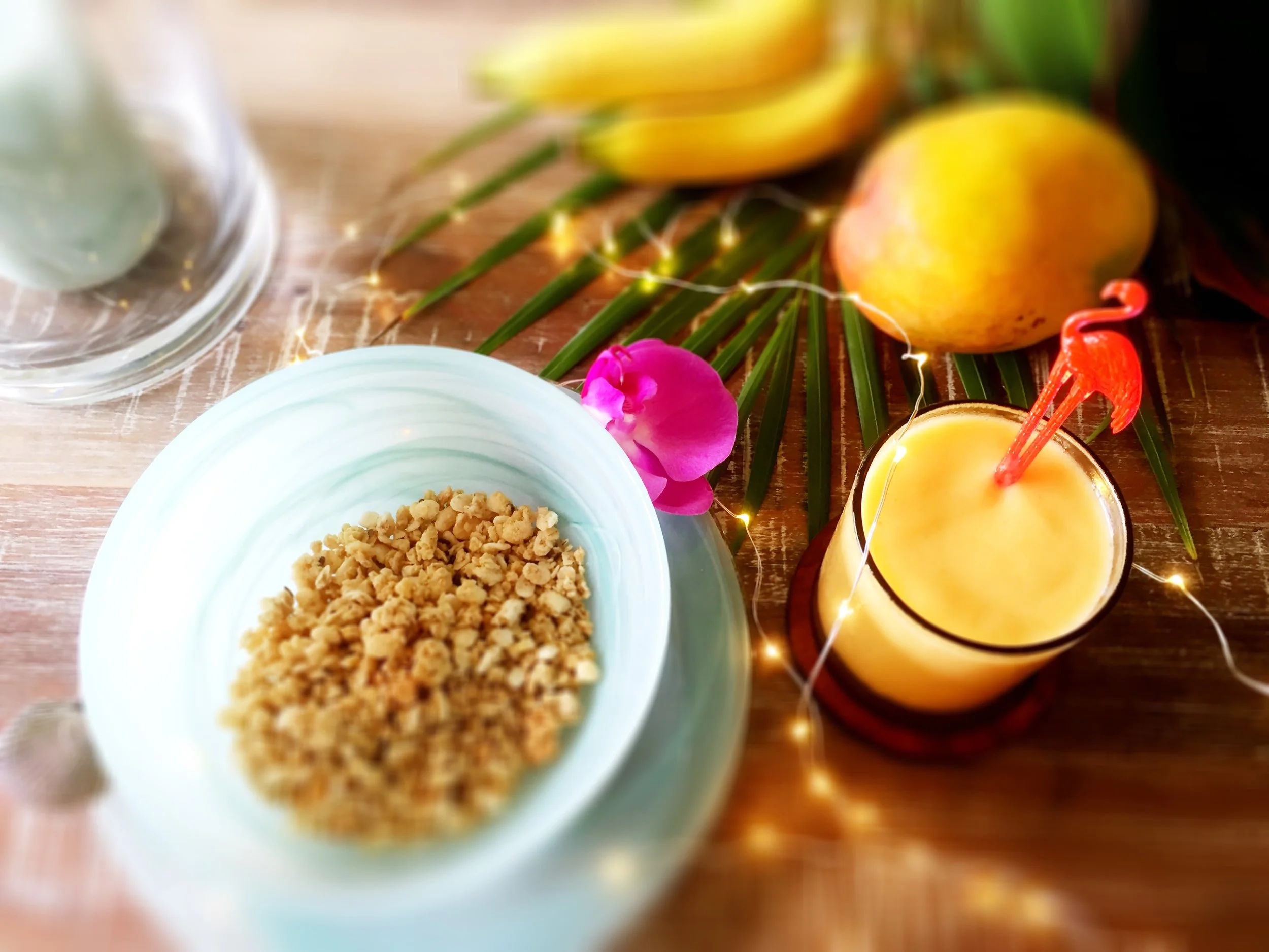 Smoothie + Granola 1.jpg