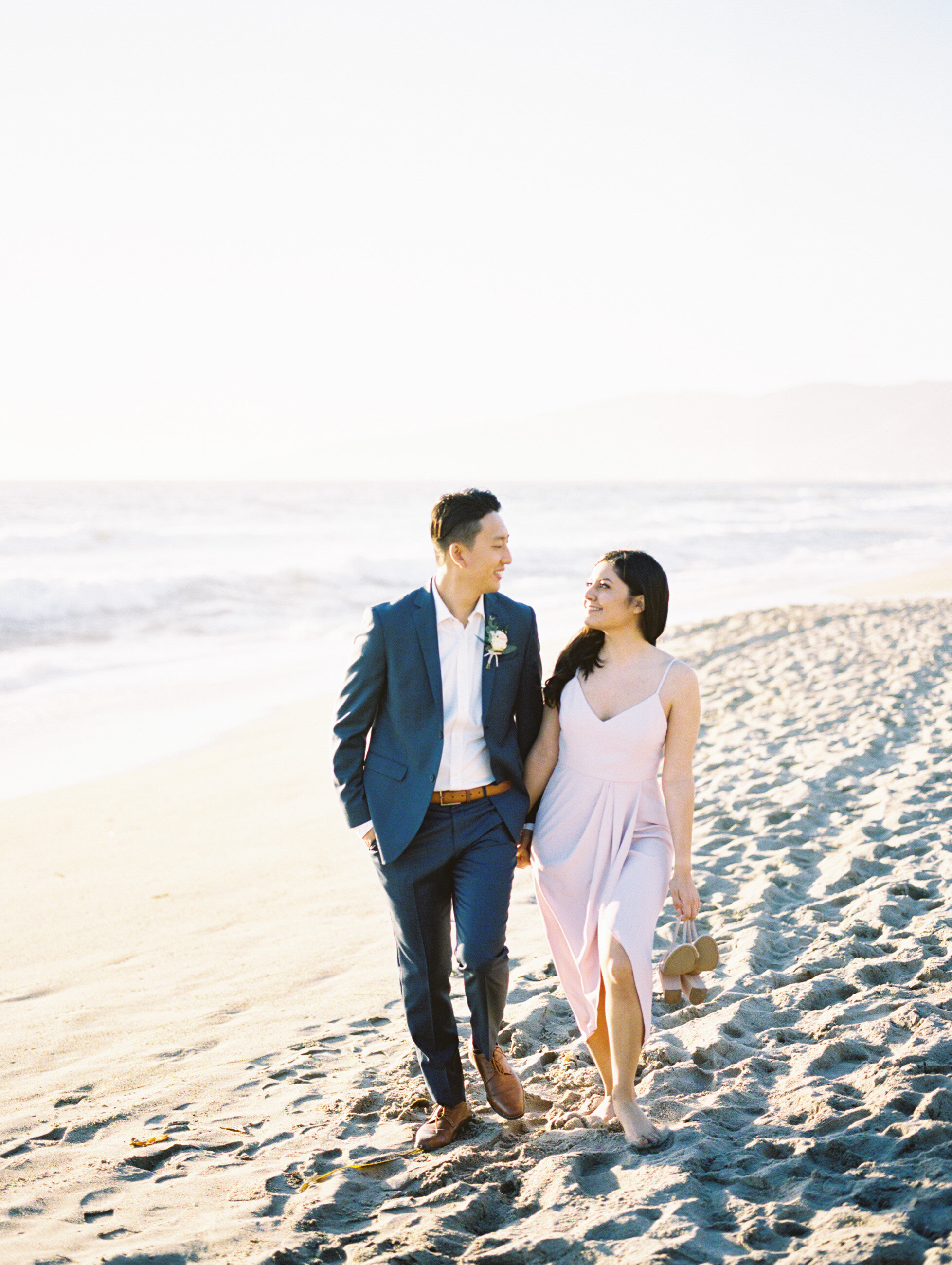 point-dume-malibu-engagement-photos-10.jpg