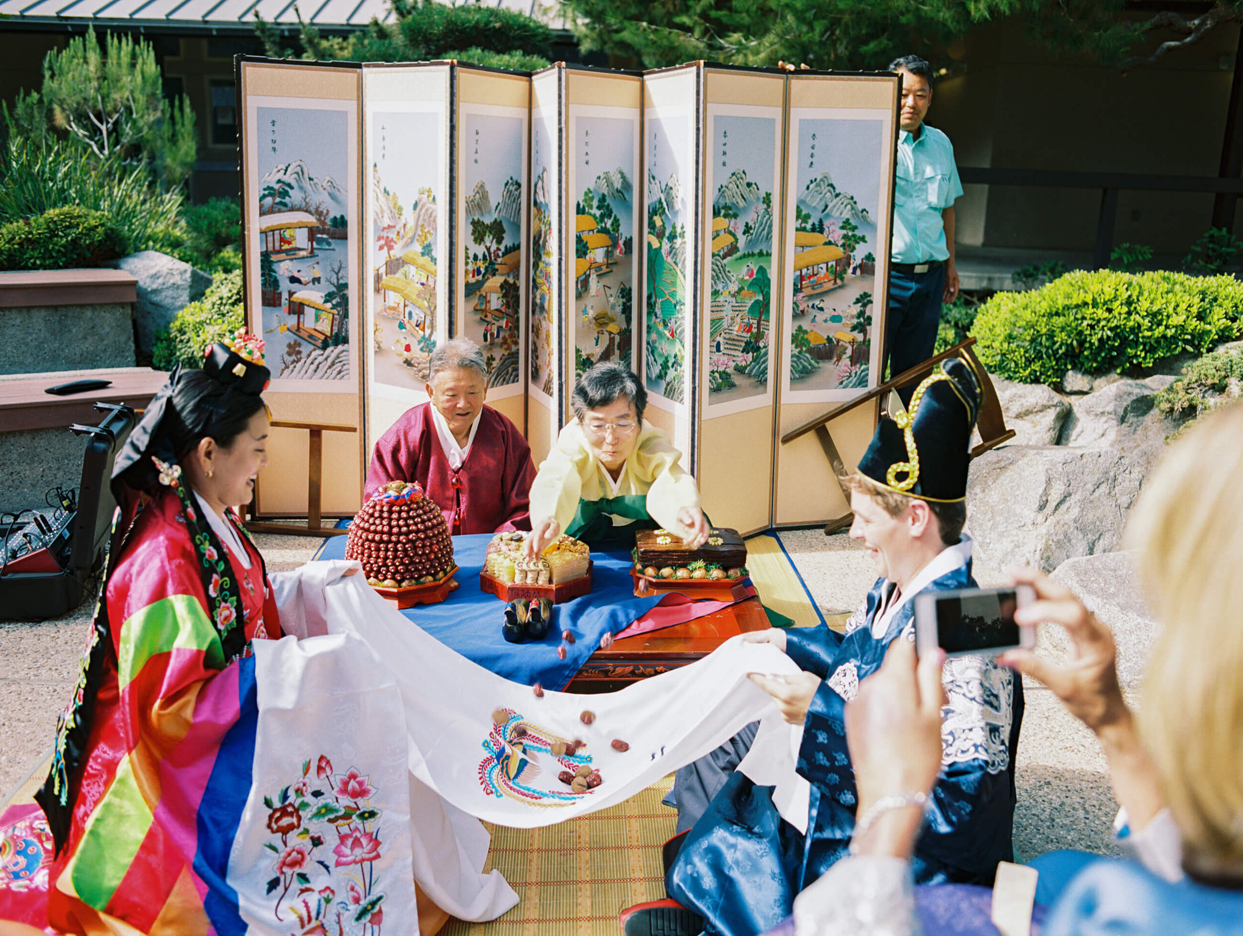 pine-wind-garden-torrance-korean-paebaek-wedding-ceremony-44.jpg