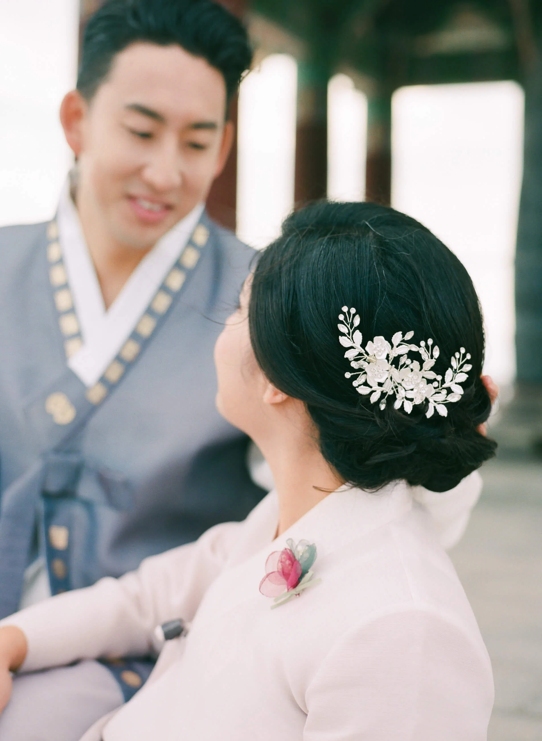 Korean Friendship Bell Hanbok Pre-Wedding Session | Becky + Jin