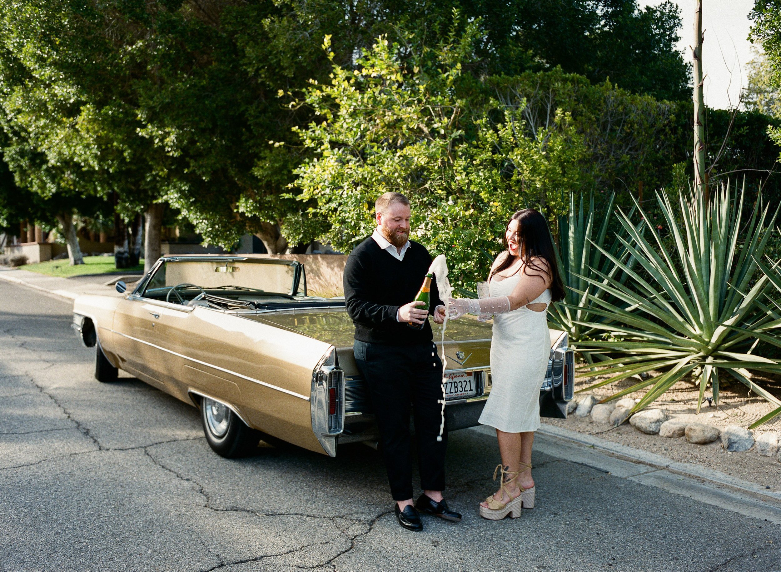 classic-vintage-car-palm-springs-engagement-session-37.jpg