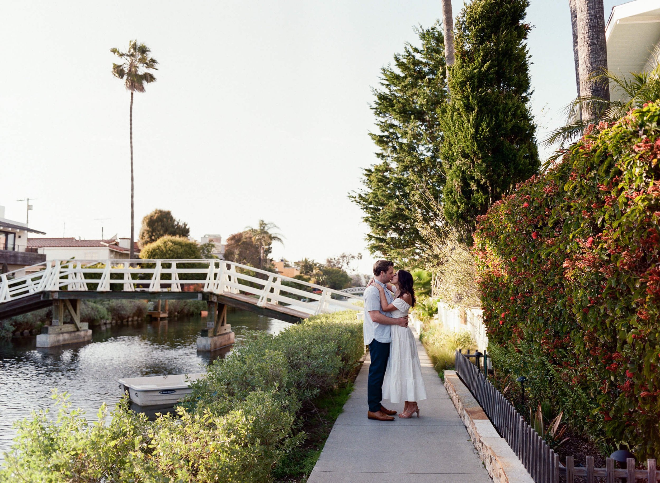 venice-canals-smores-engagement-session-1.jpg