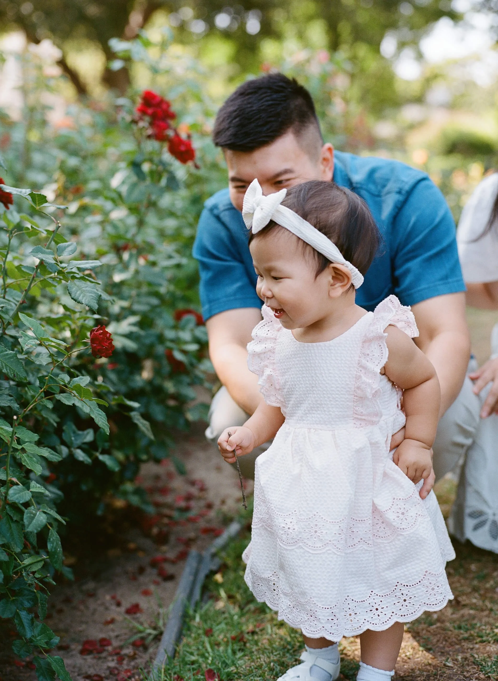 los-angeles-rose-garden-family-photos-9.jpg