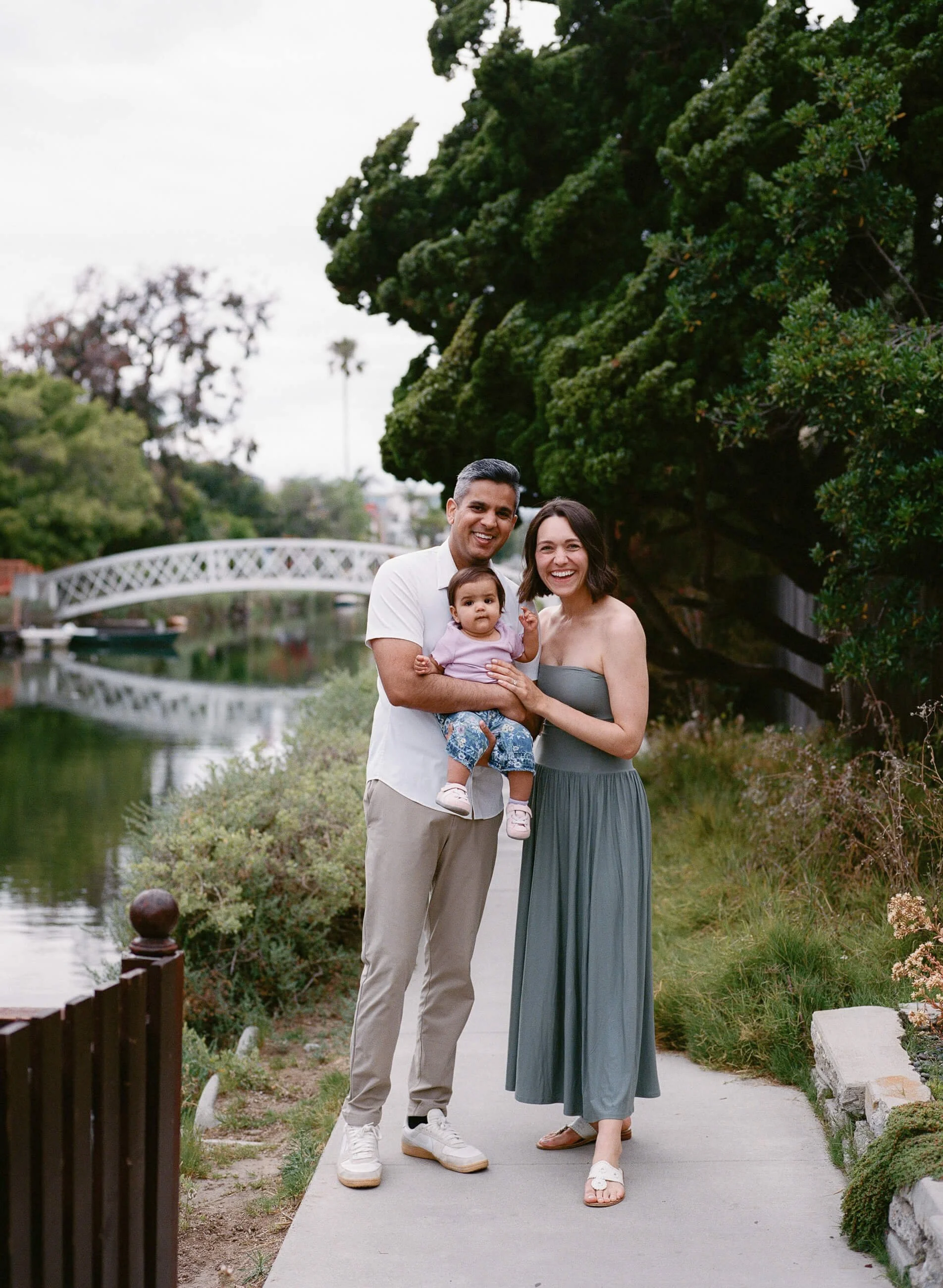 venice-canals-los-angeles-family-portraits-20.JPG