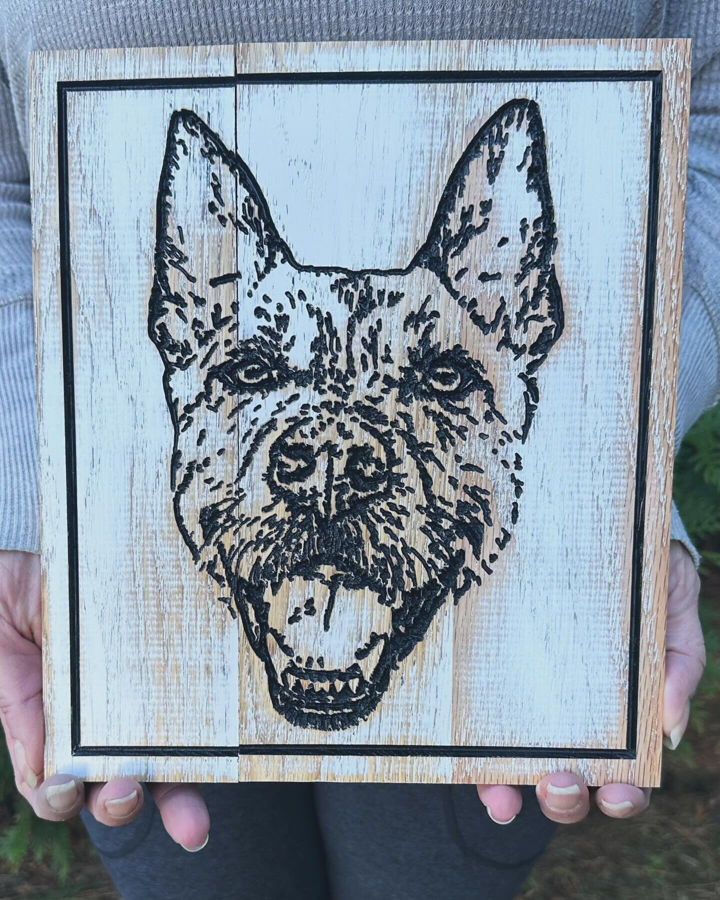 Your favorite pet photo &hearts;️💜❤️ Engraved and hand painted 

#doglover #dogs #dogsofinstagram #dogstagraming #doglovers #petportrait #dogfluencer #dogfluencers #oidela #local #delaware #woodworker #petlovers #doglife