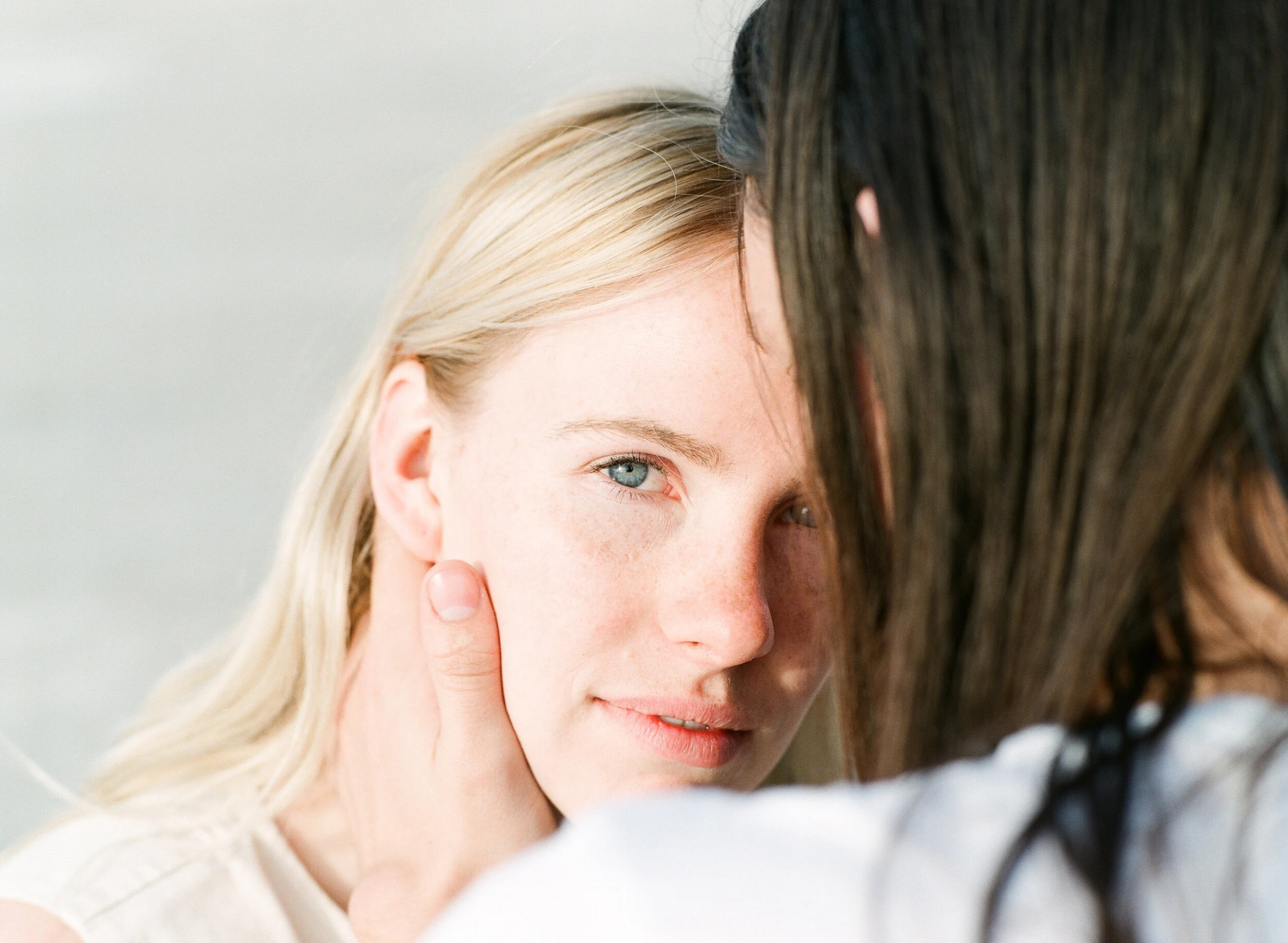 Salt || An Organic Take on a Couples Session at Bonneville Salt Flats