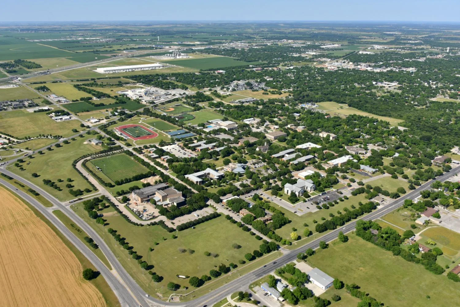 Seguin, Texas aerial, drone and ground photography, video. — Red Wing