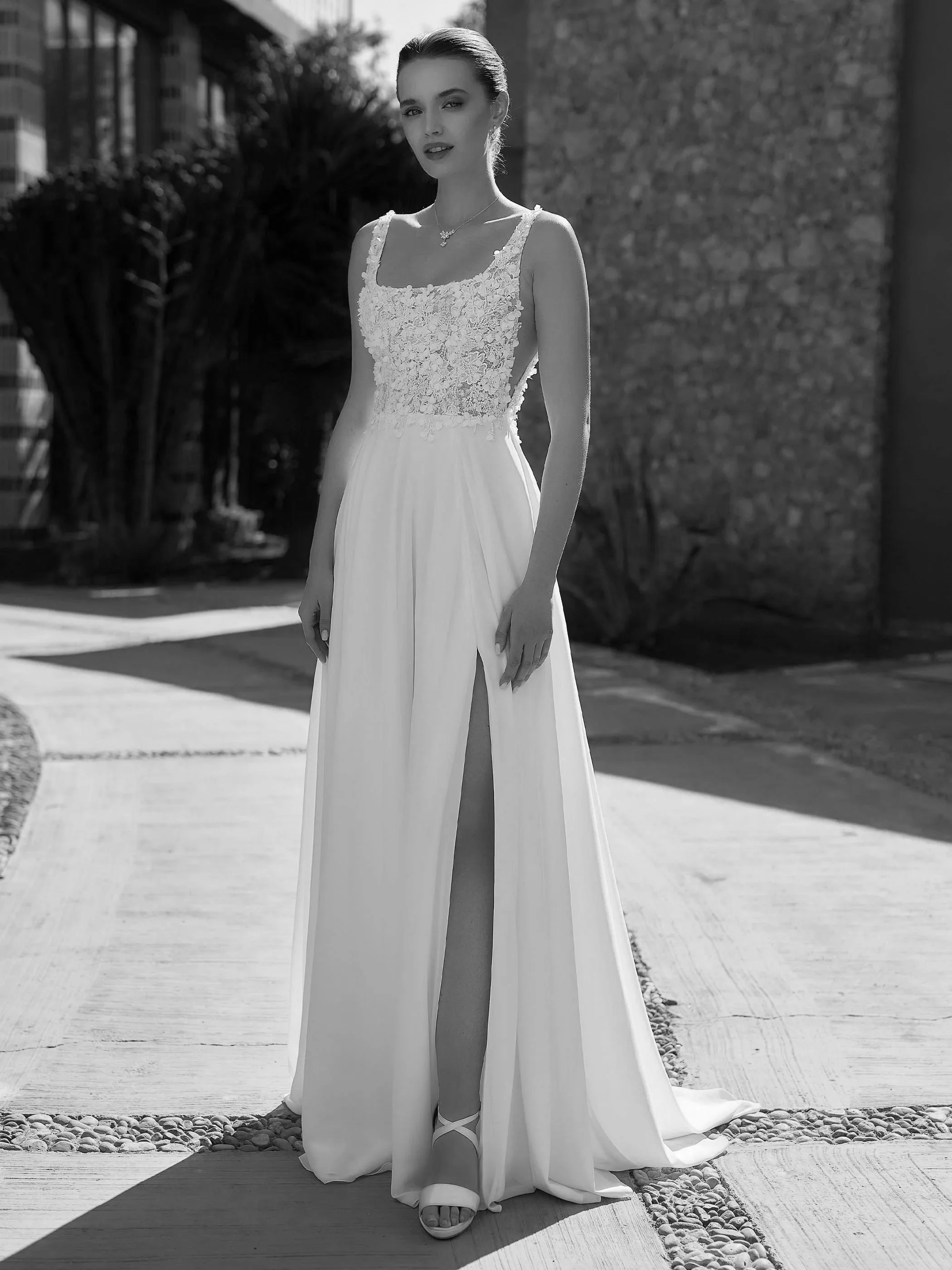 bianco-evento-bridal-dress-vermax-_1_.jpg