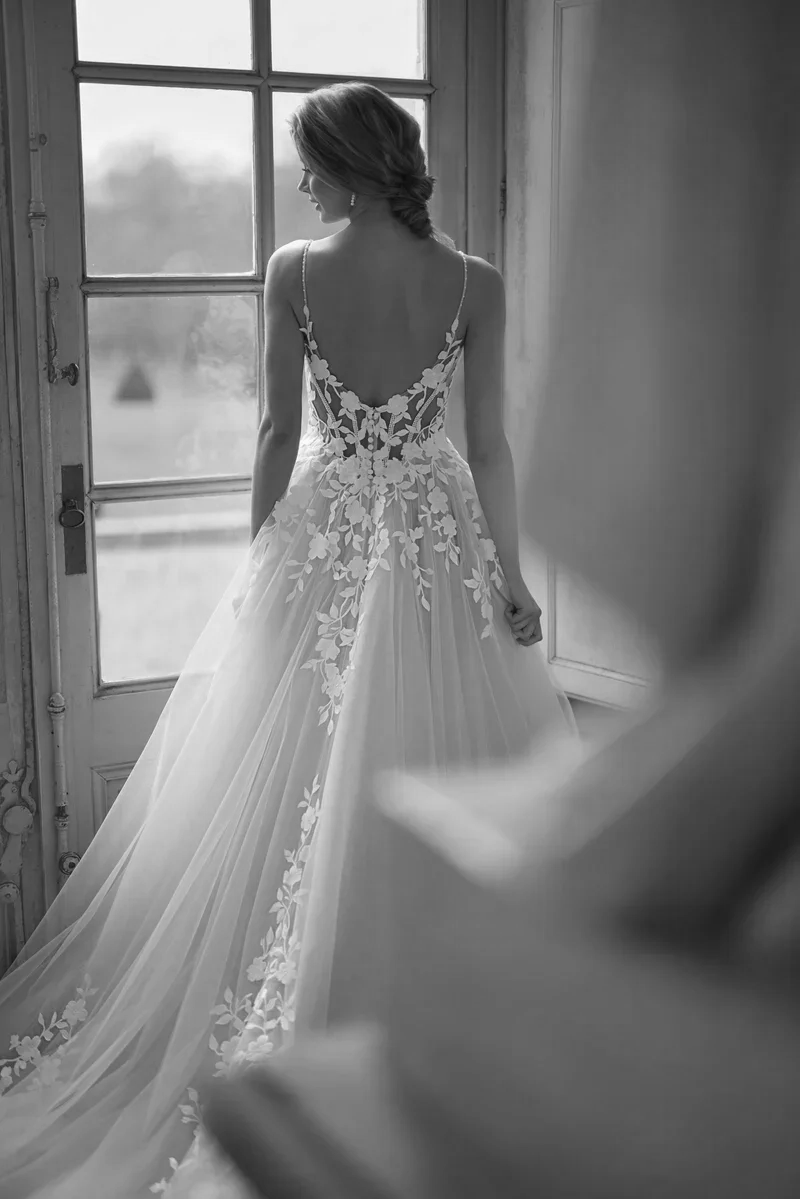 Wedding_dresses_Solene_04.jpg.png