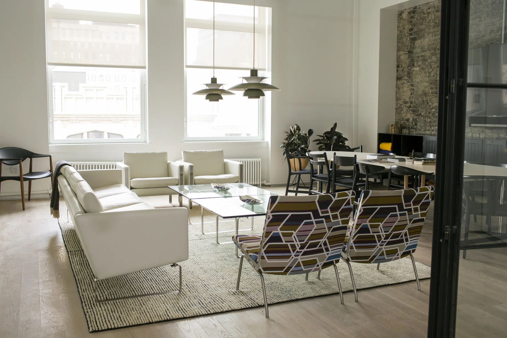 10_Contract room.jpg