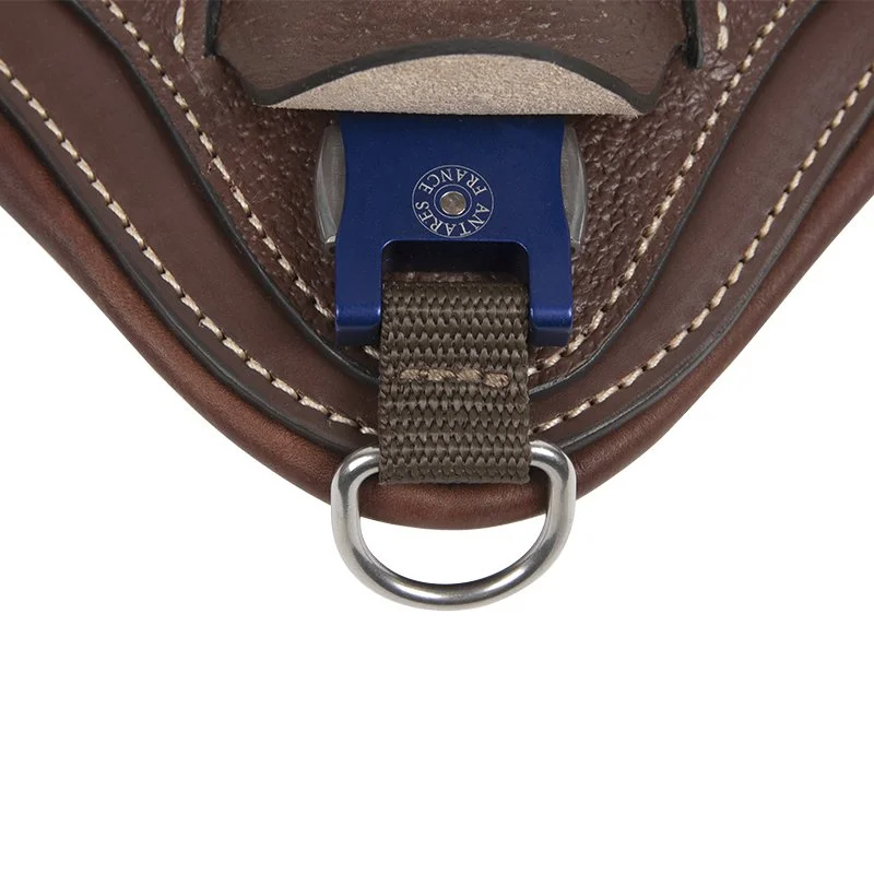 EASYCLIP_MARRON_PIC_2022_02.jpg
