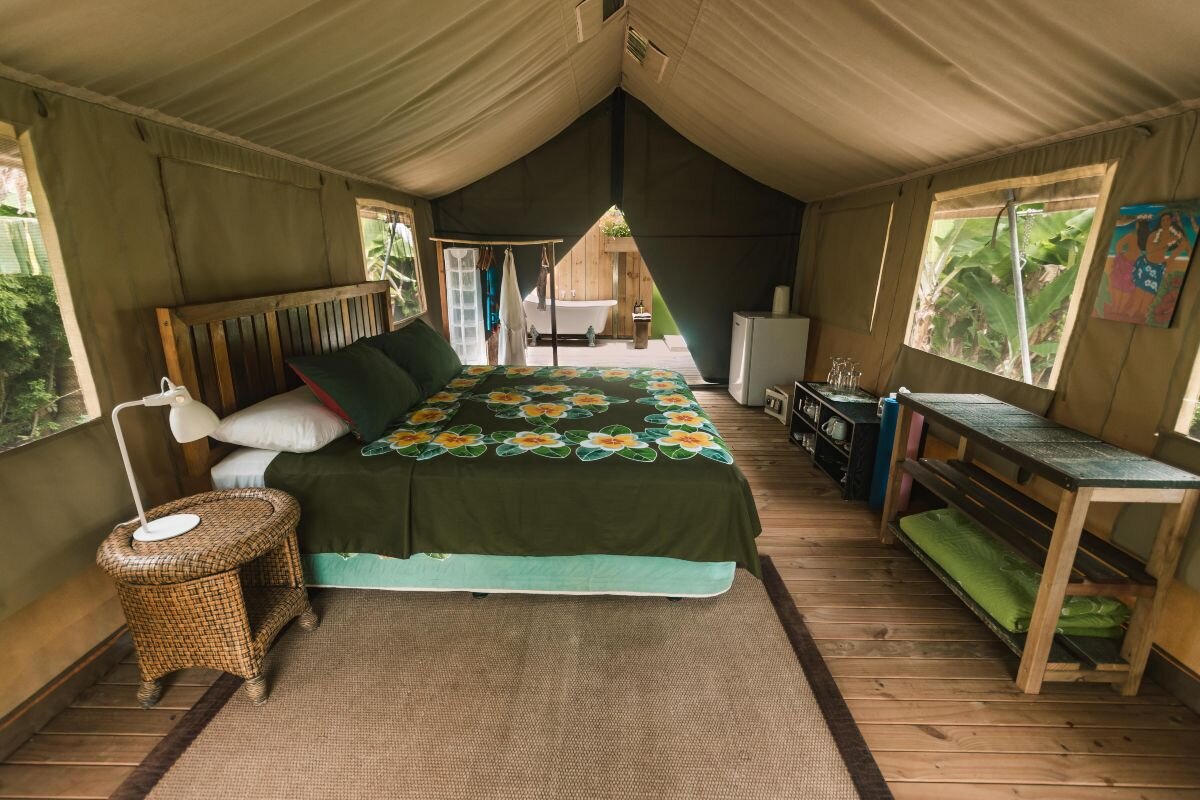 8. Ariki Safari Tent.jpg