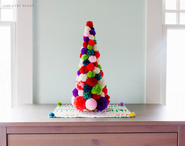 DIY Colorful Pom-Pom Christmas Tree with Clover — Country Peony