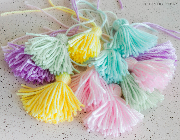 DIY Tassel with Clover Tassel Maker - Country Peony Blog